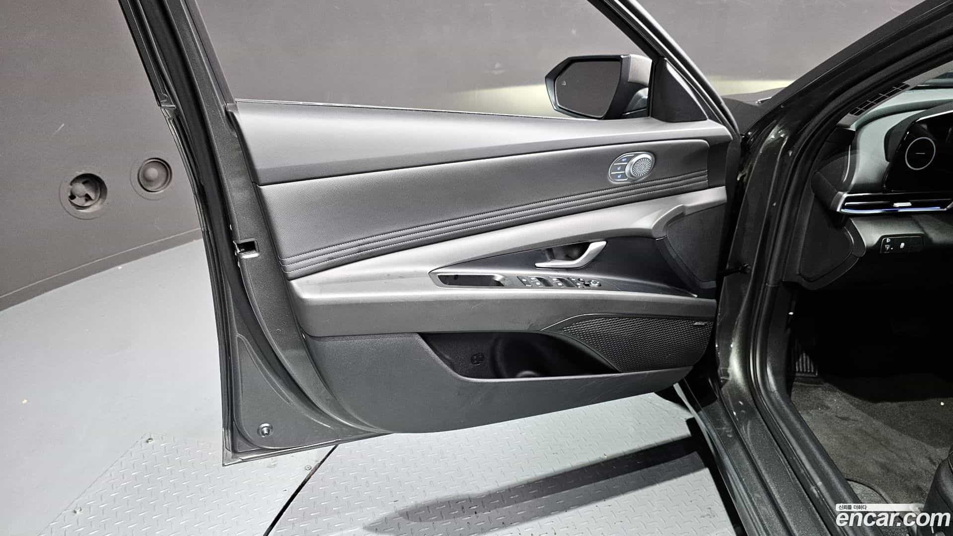 AVANTE Hyundai 2023.9-INNER-034