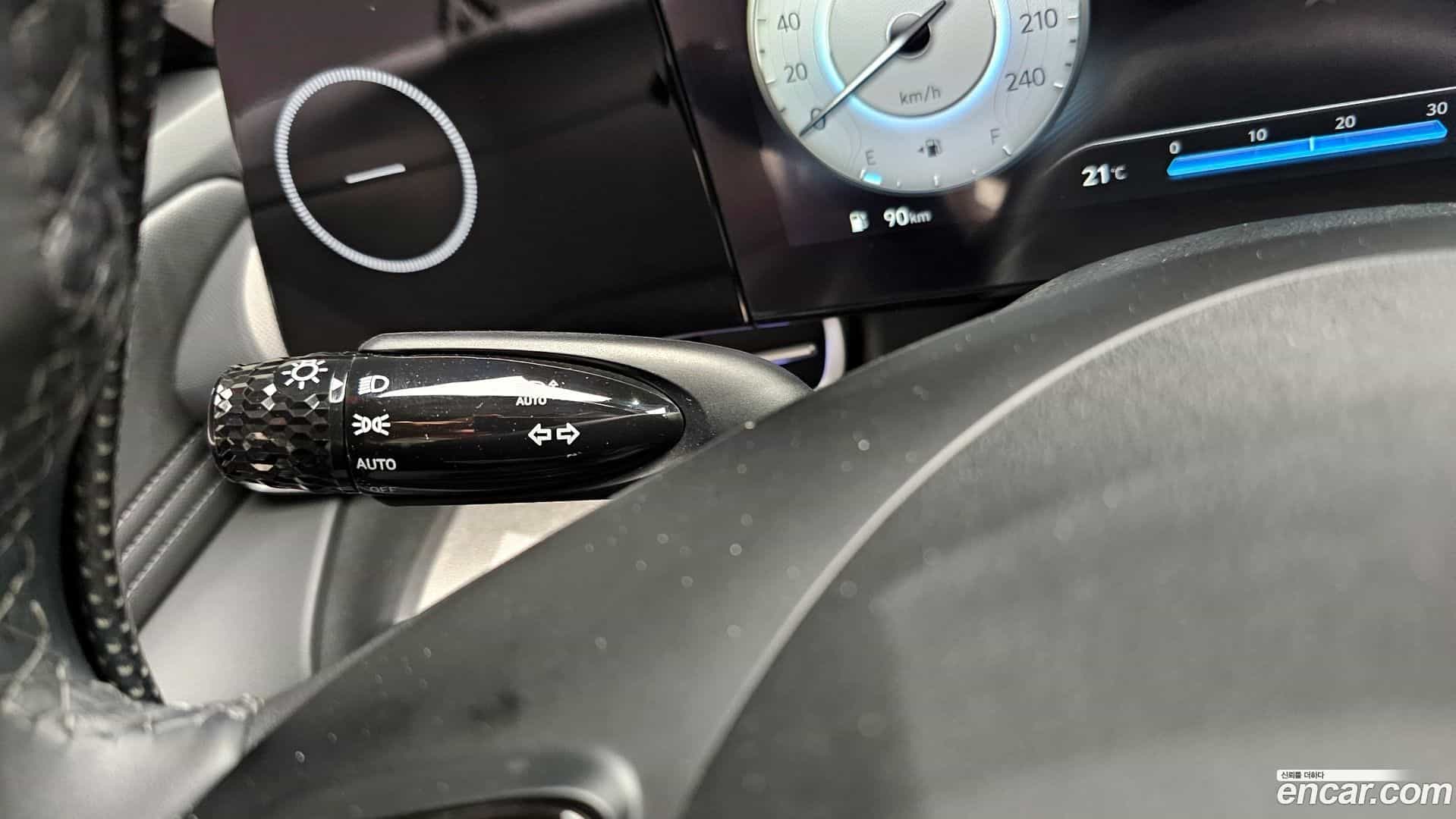 AVANTE Hyundai 2023.9-OPTION-041