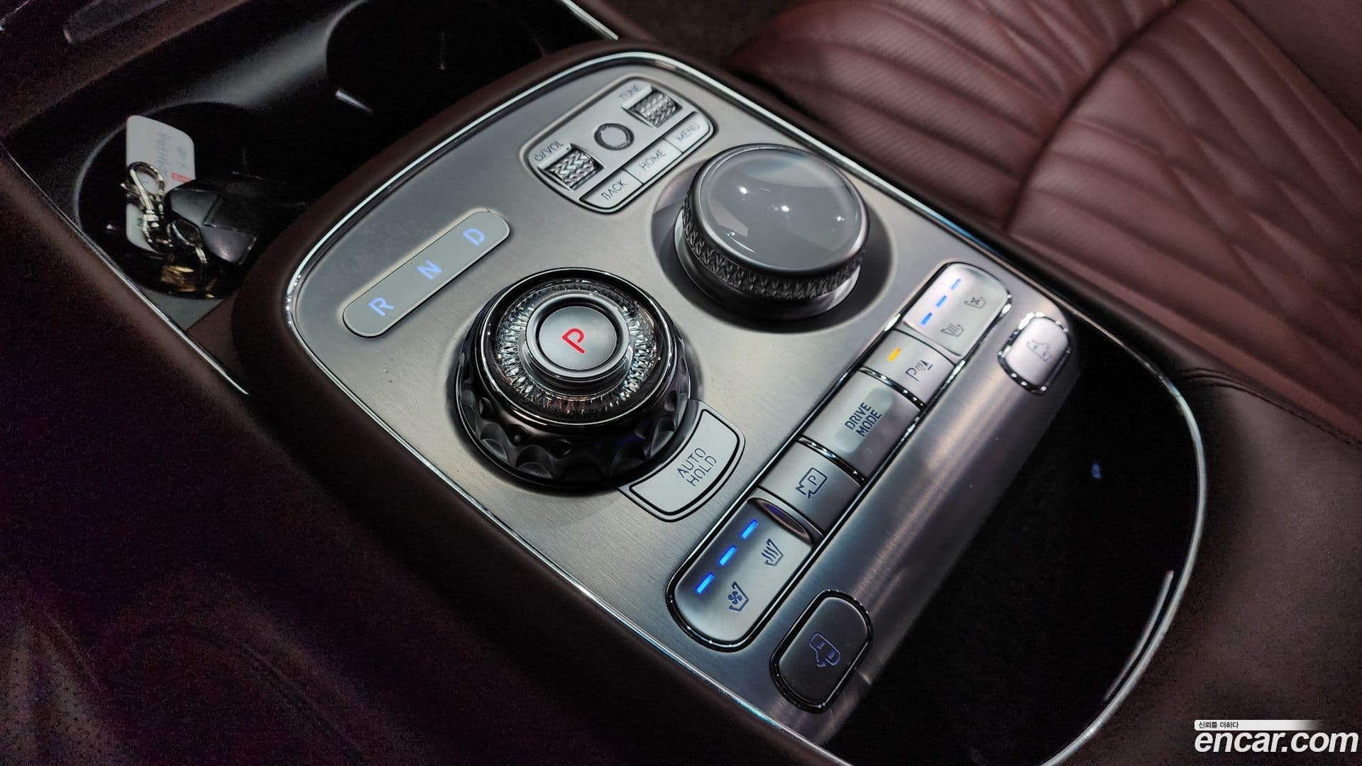 Main__Slider__Photo:G90 Genesis 2023.6-8