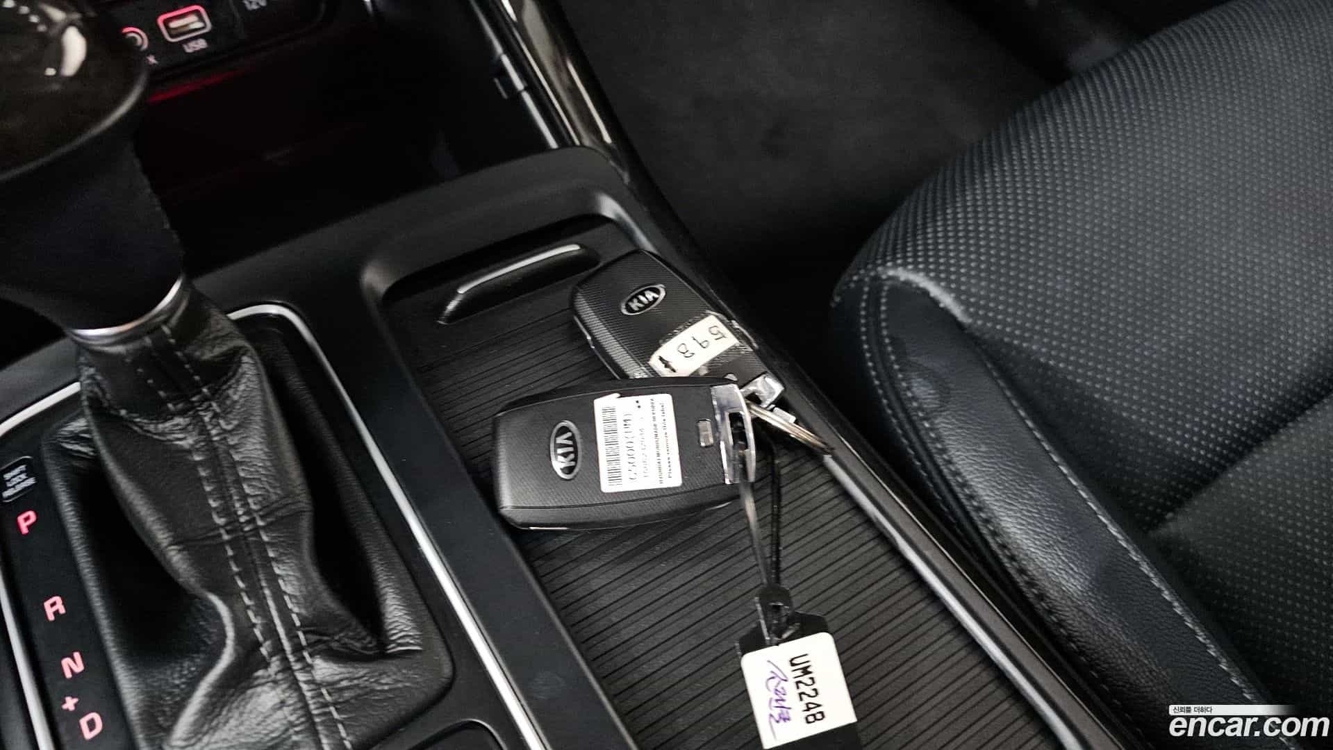 Sorento Kia 2015.6-OPTION-045