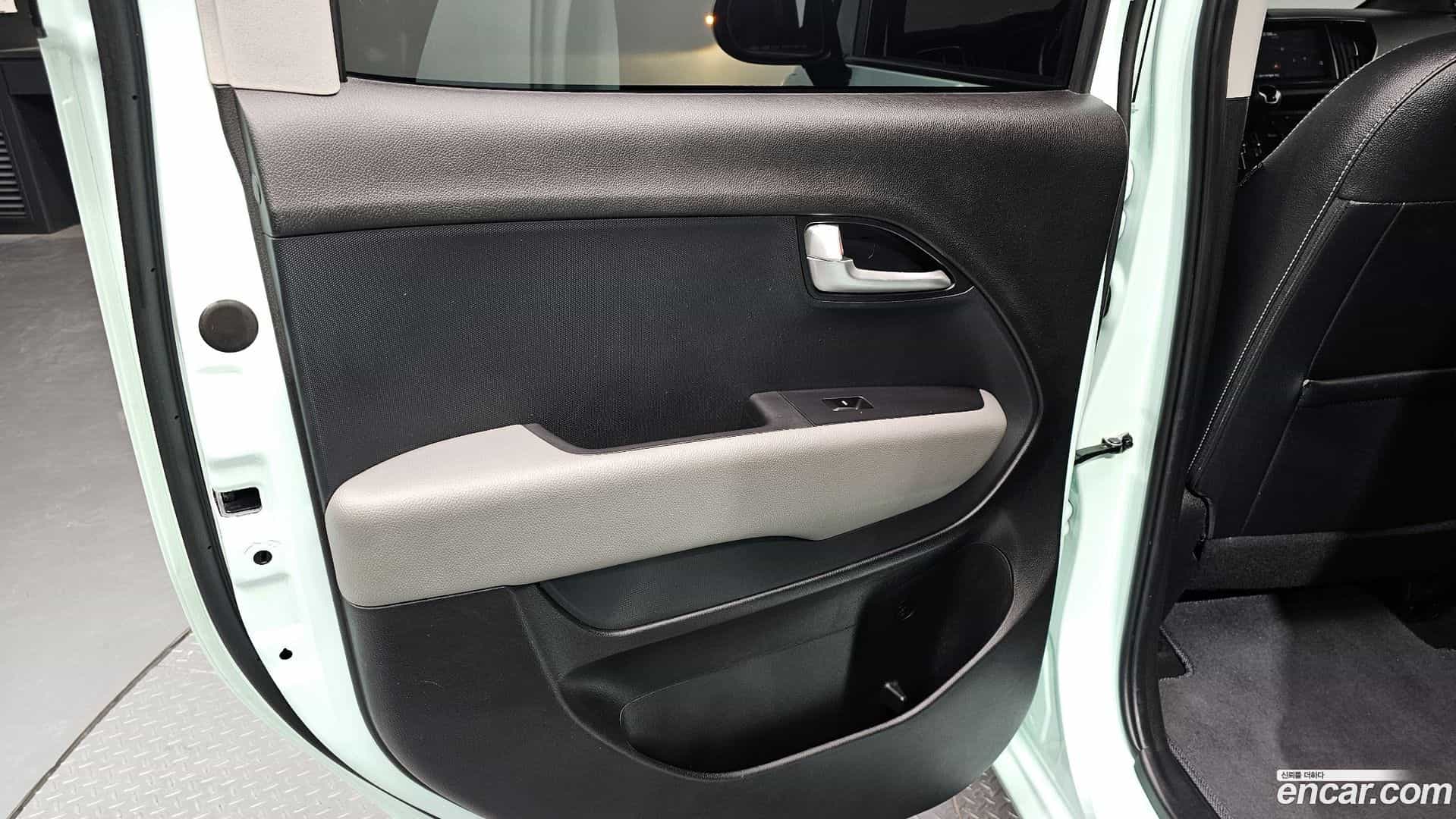 RAY Kia 2021.3-INNER-035