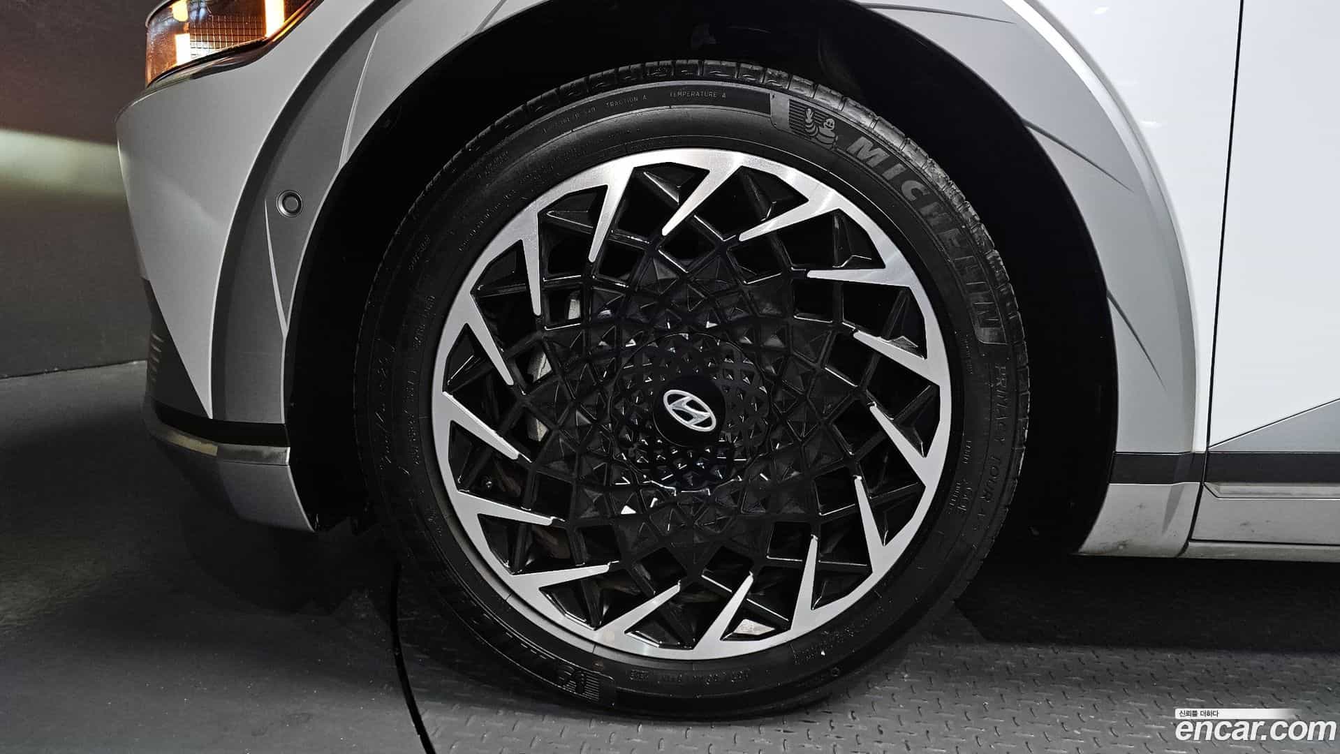 Ioniq5 Hyundai 2024.2-OUTER-005