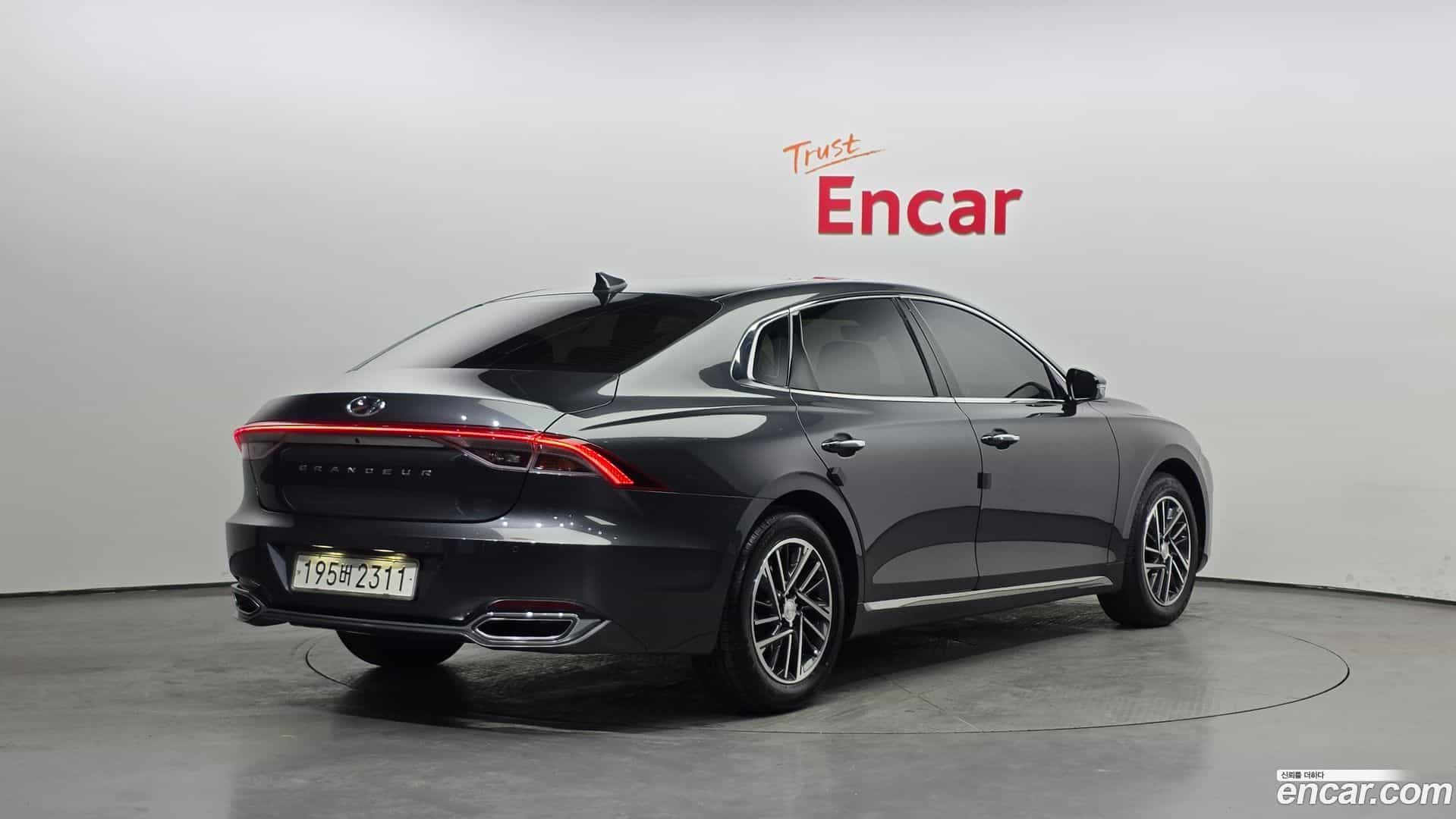 Grandeur Hyundai 2022.0-OUTER-002