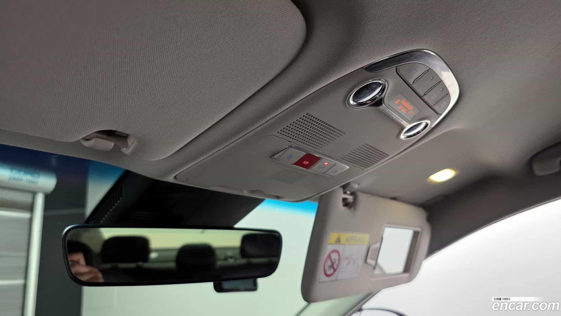 Grandeur Hyundai 2022.0-OPTION-041