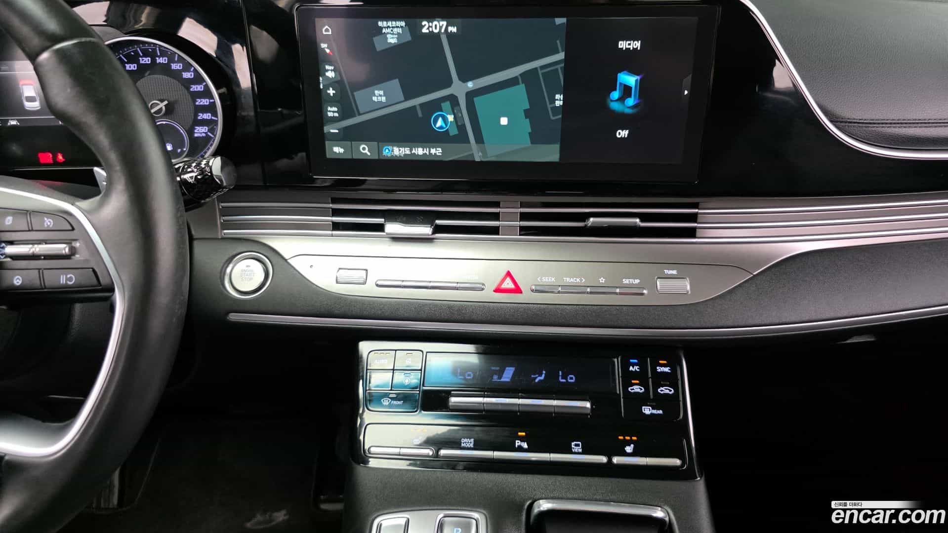 Grandeur Hyundai 2022.0-OPTION-042
