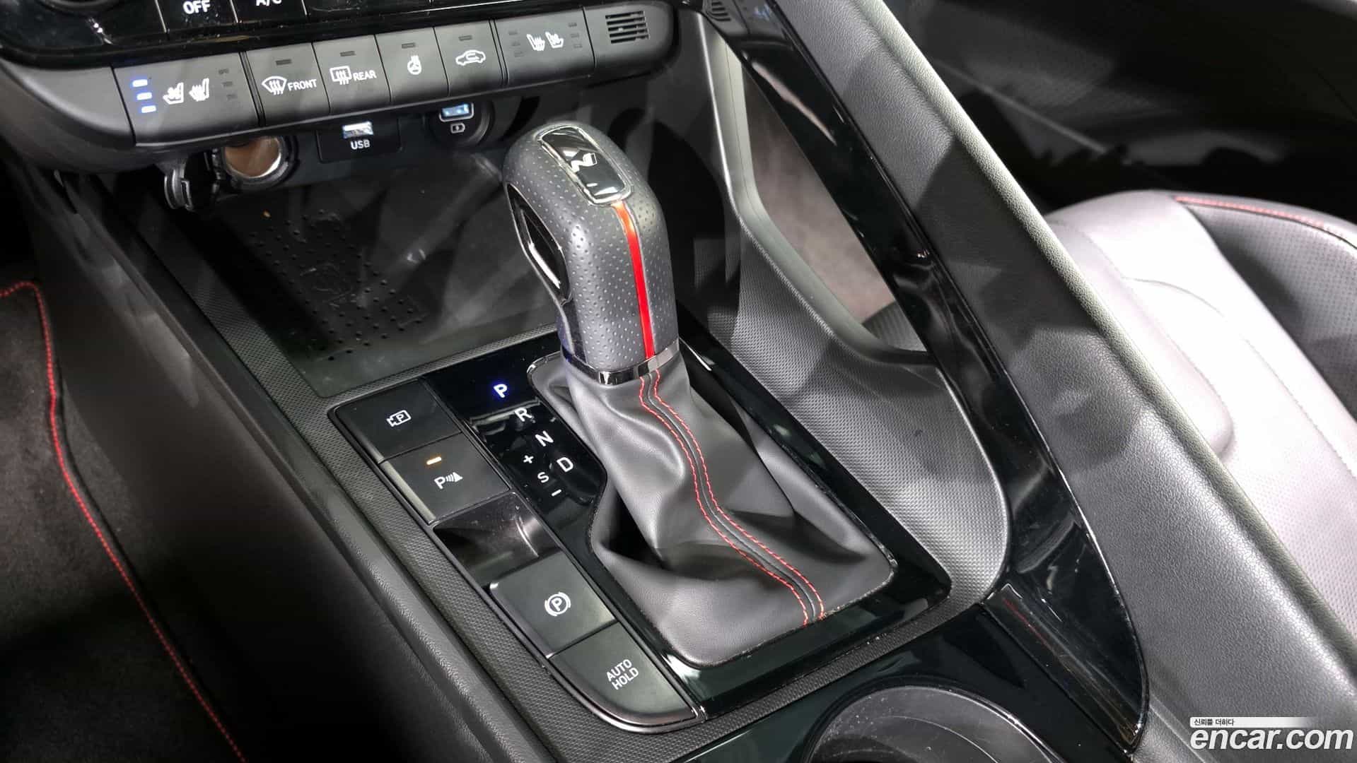 AVANTE Hyundai 2022.10-INNER-009