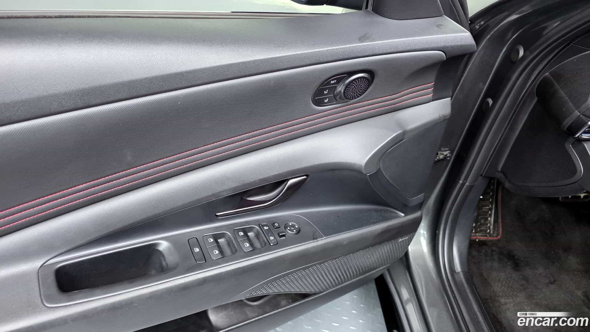 AVANTE Hyundai 2022.10-OPTION-021