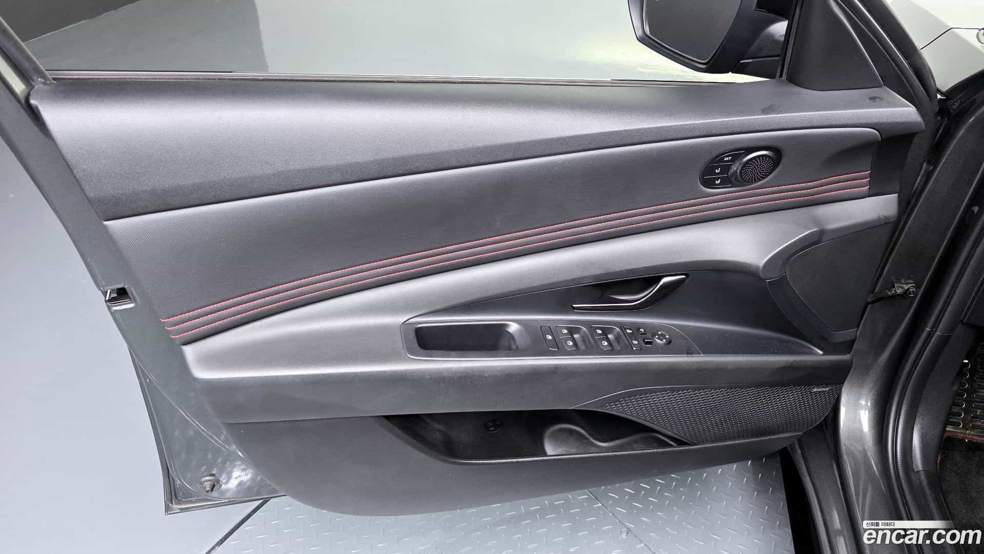 AVANTE Hyundai 2022.10-INNER-034