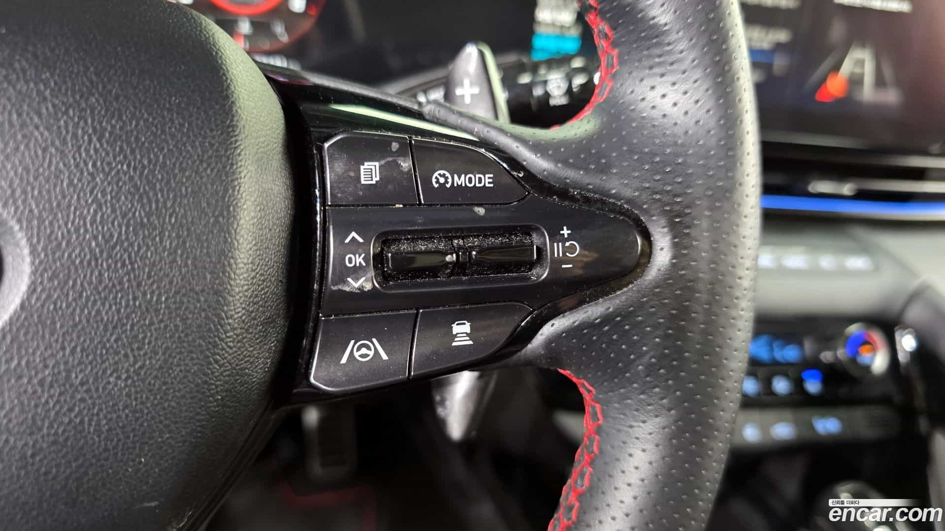 AVANTE Hyundai 2022.10-OPTION-043