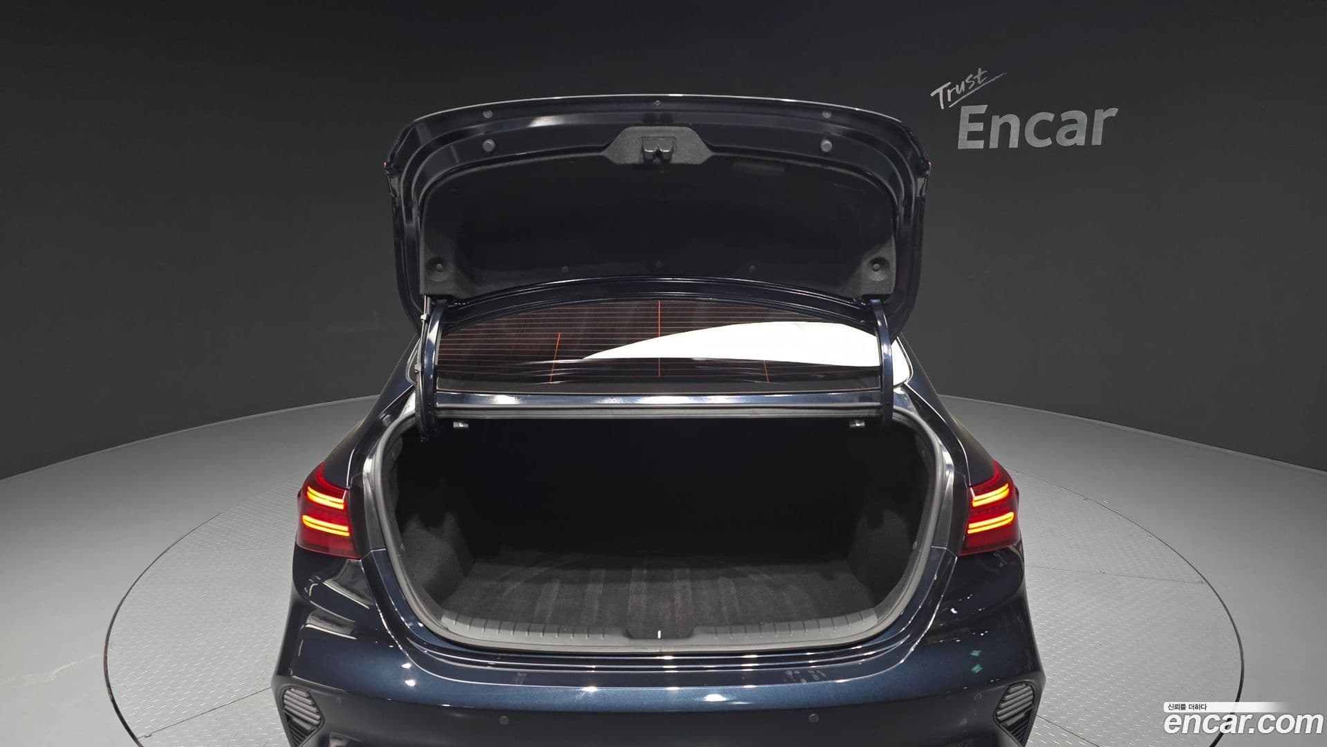 Main__Slider__Photo:K3 Kia 2024.0-19