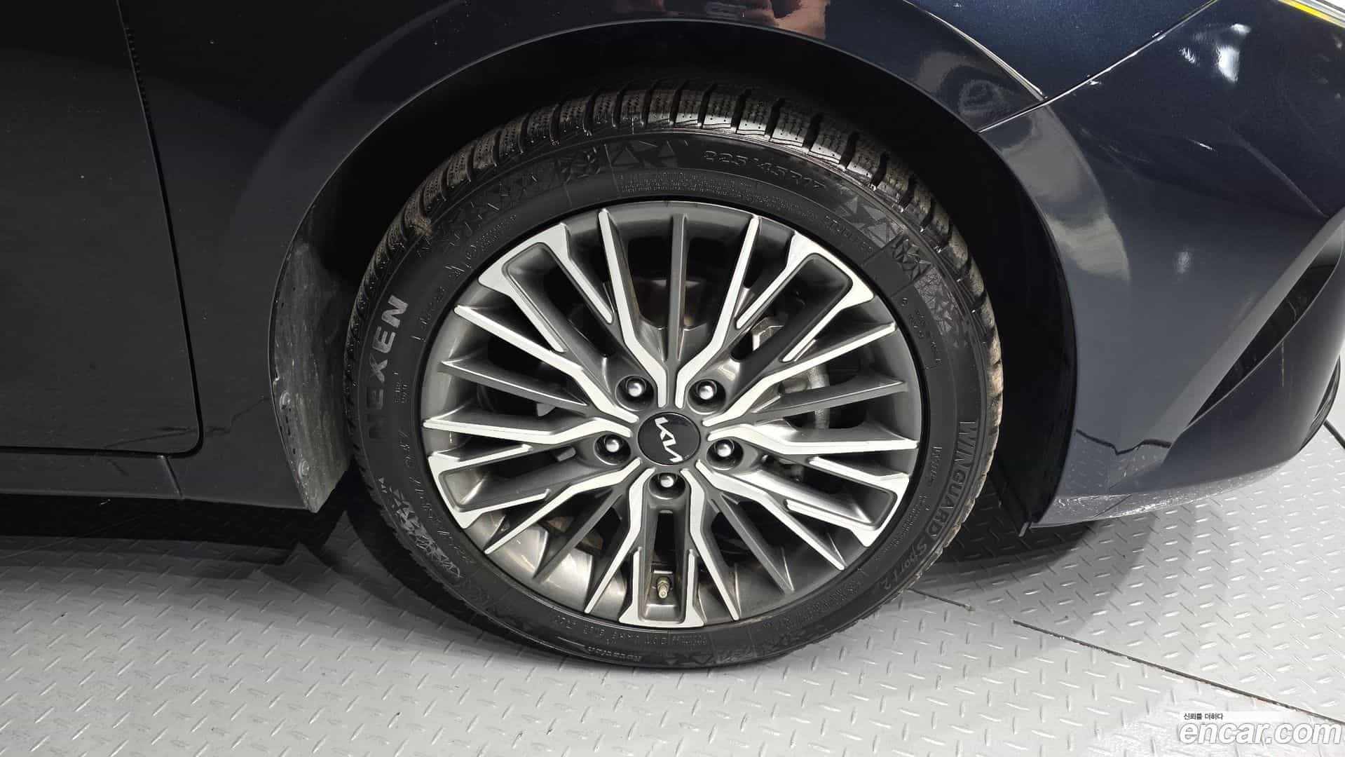 K3 Kia 2024.0-OUTER-031