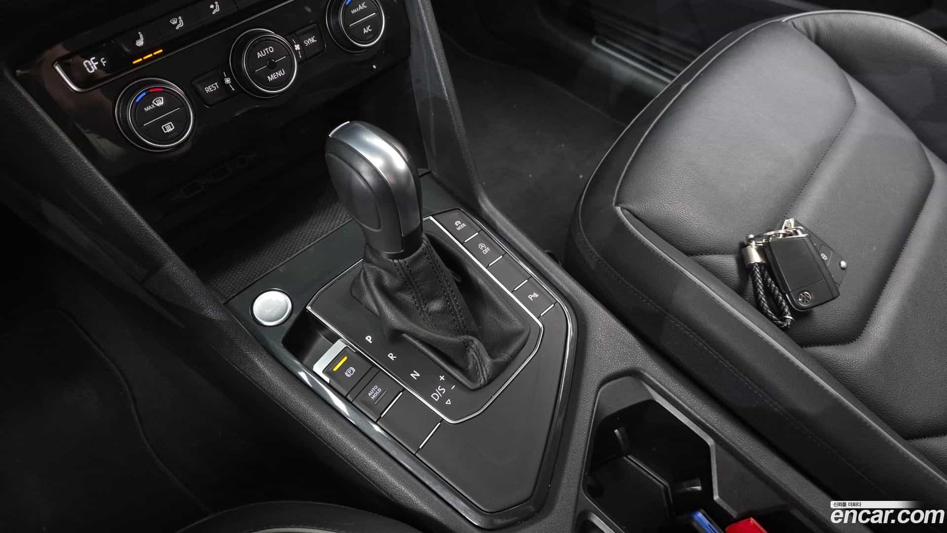 Tiguan Volkswagen 2020.8-INNER-009
