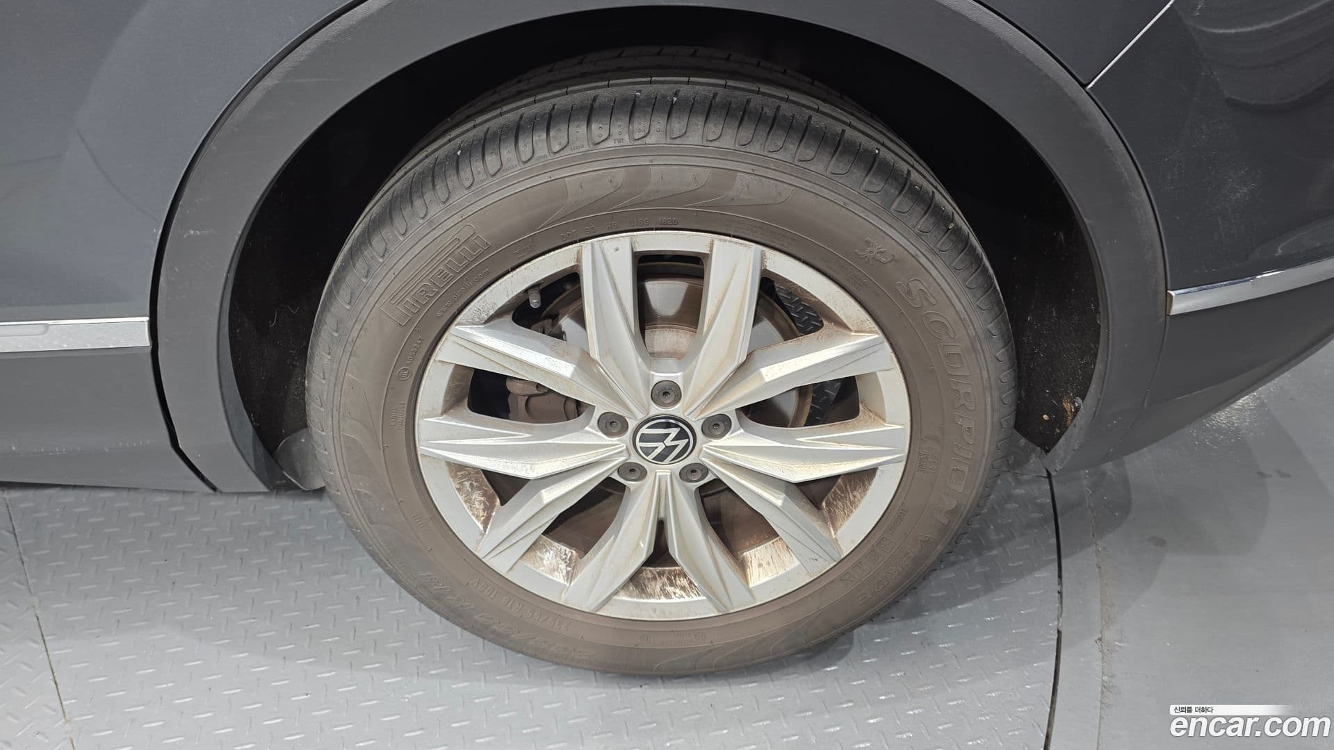 Main__Slider__Photo:Tiguan Volkswagen 2020.8-20