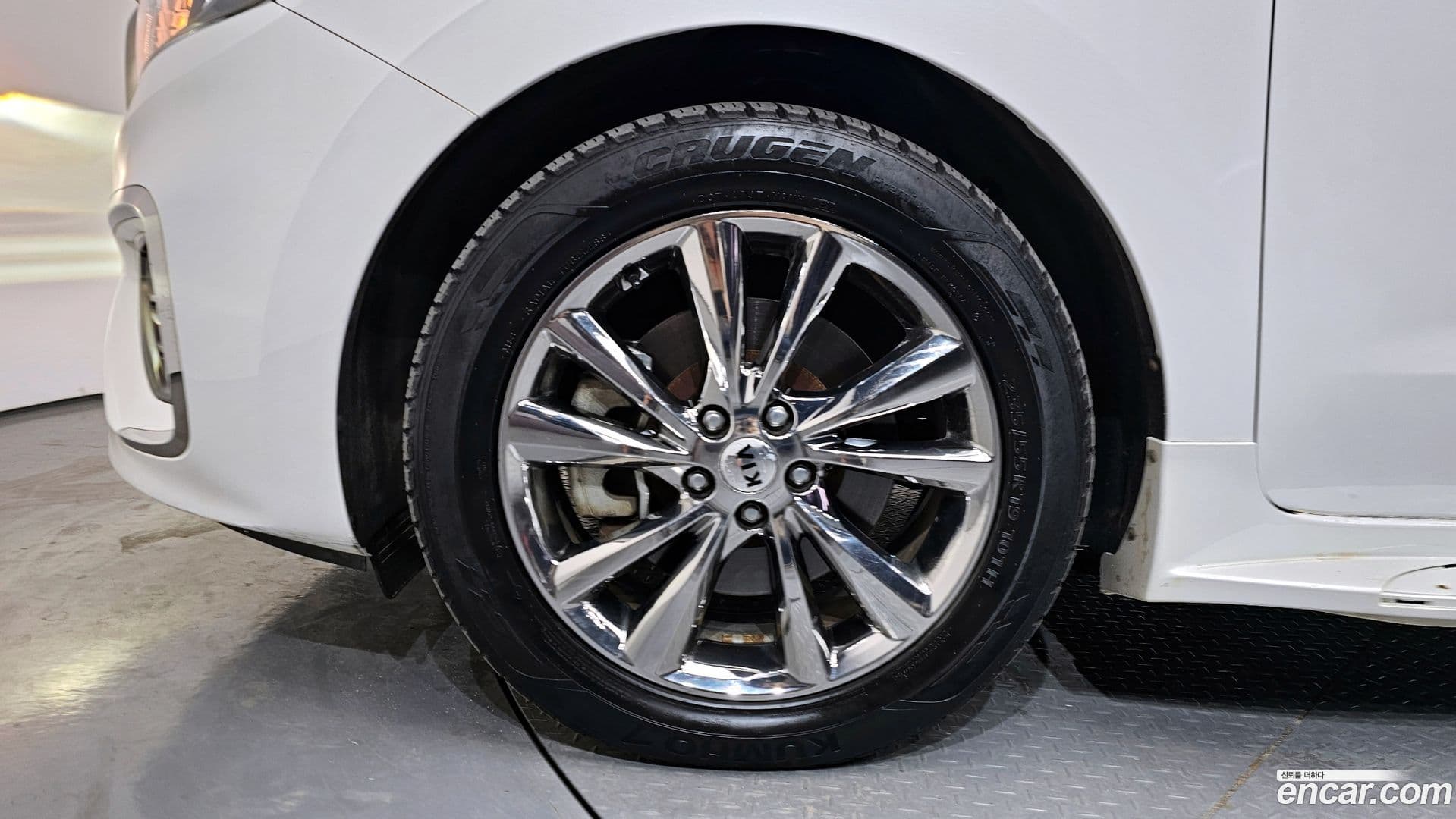 Main__Slider__Photo:Canival Kia 2019.3-4