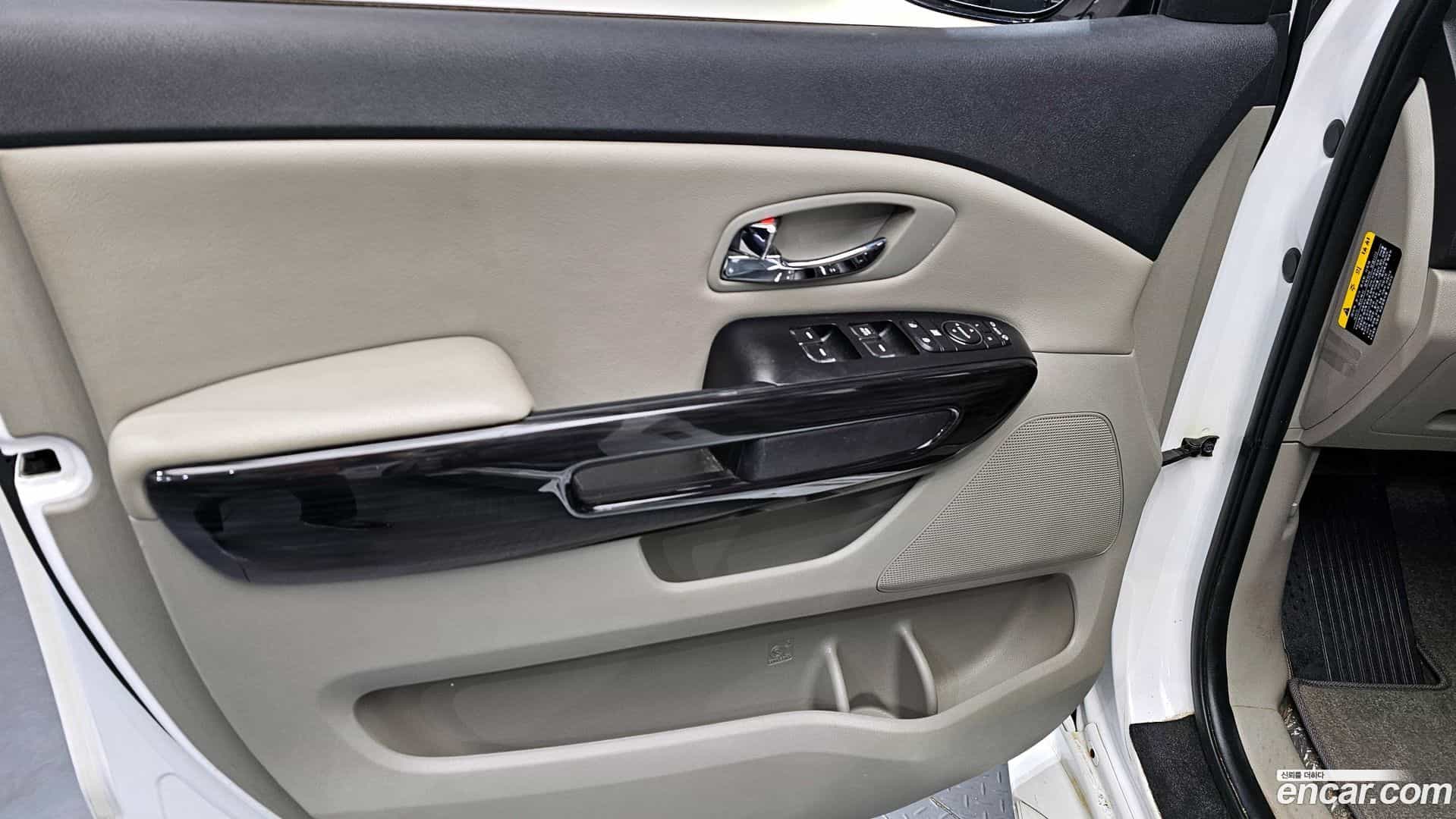 Canival Kia 2019.3-INNER-034