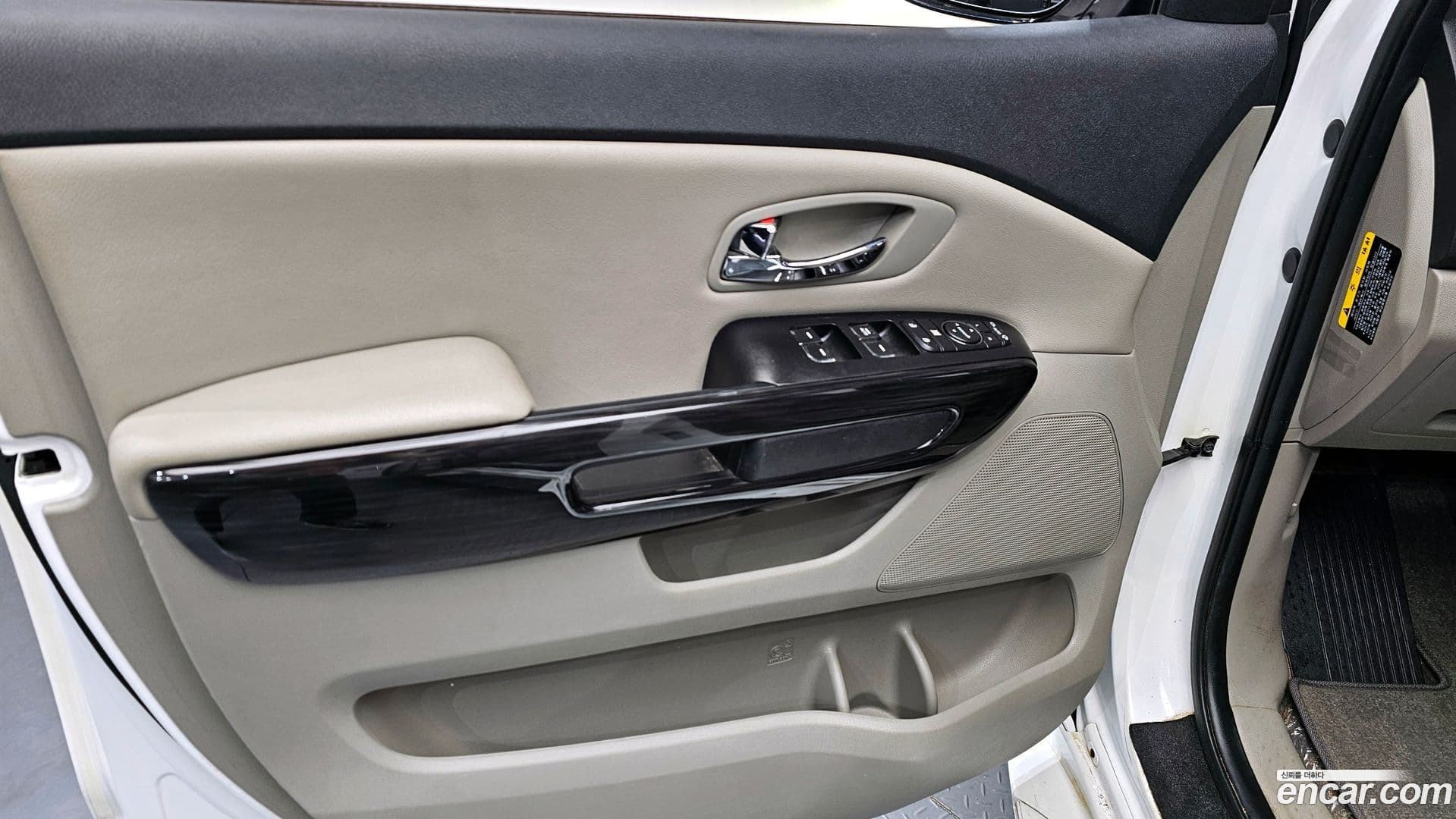 Main__Slider__Photo:Canival Kia 2019.3-23