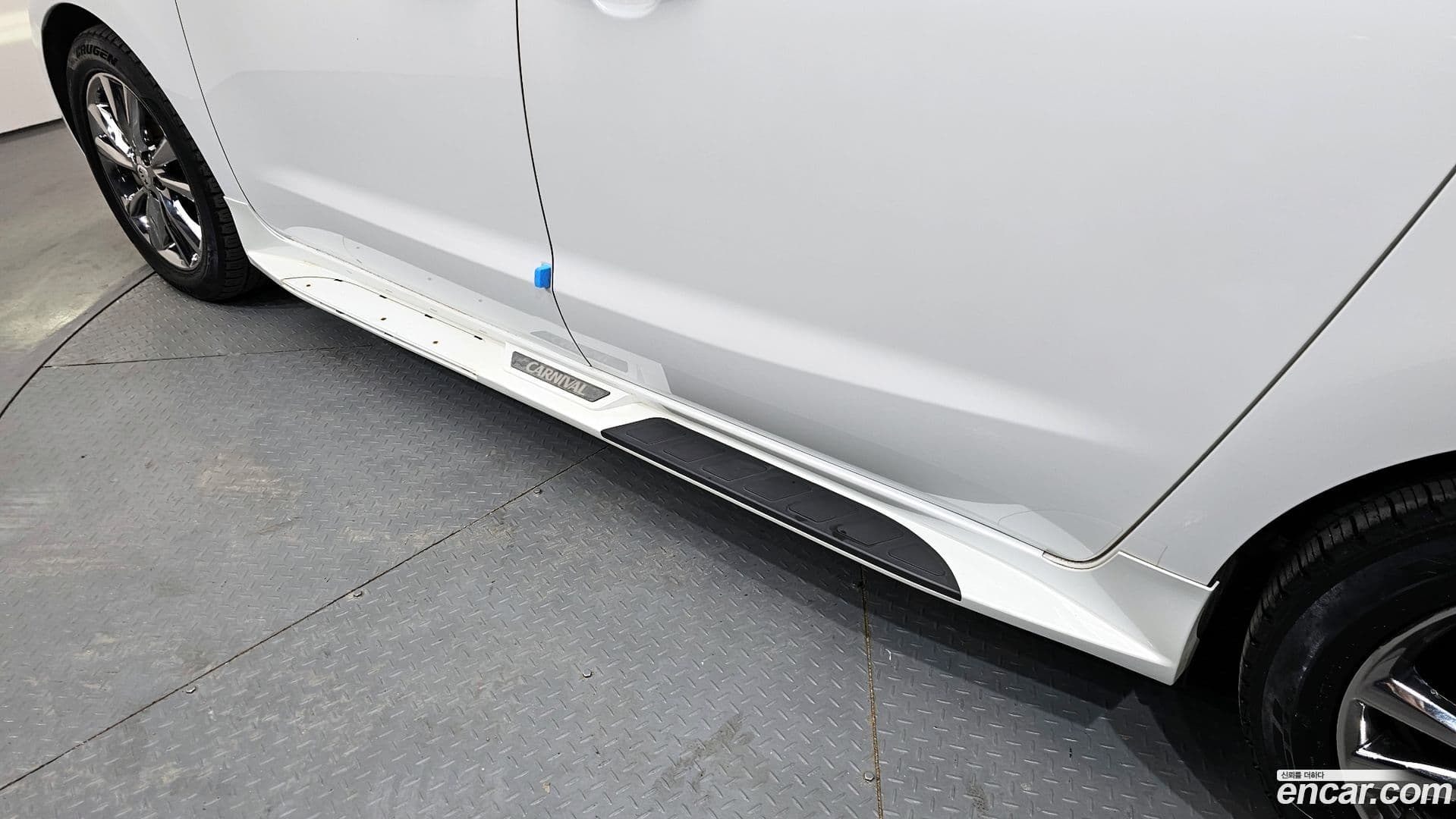 Main__Slider__Photo:Canival Kia 2019.3-32