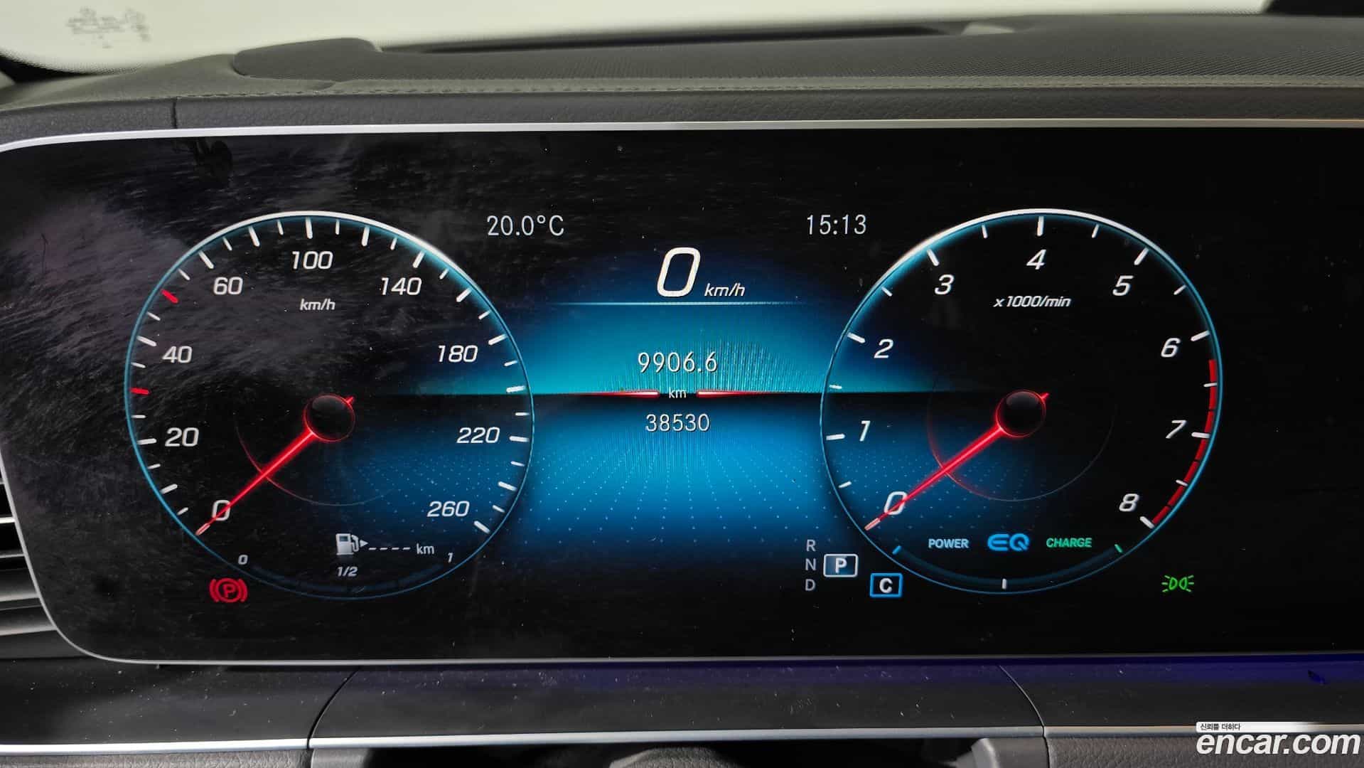 GLE-Class Mercedes-Benz 2020.8-INNER-008