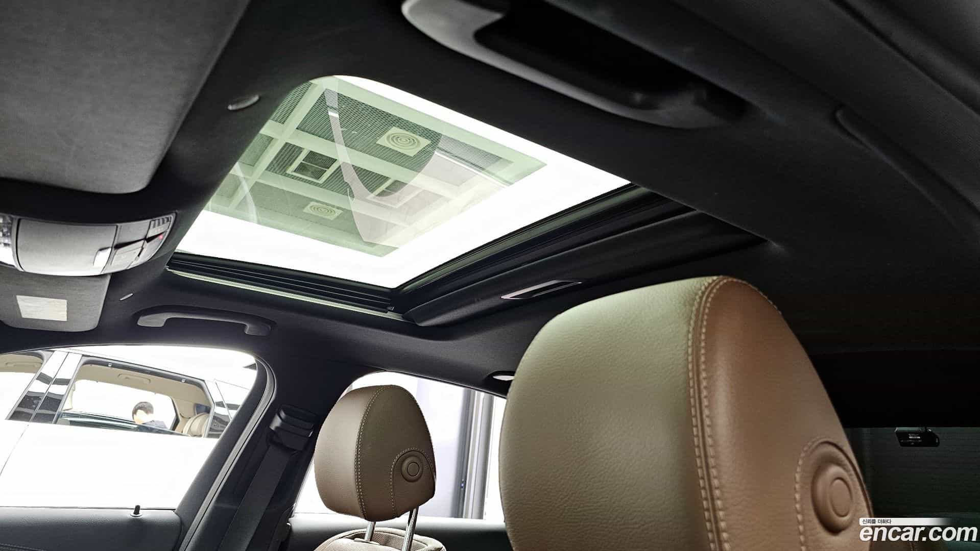 E-Class Mercedes-Benz 2021.5-OPTION-023