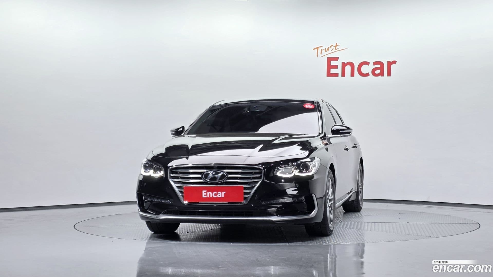 Main__Slider__Photo:Grandeur Hyundai 2019.11-2