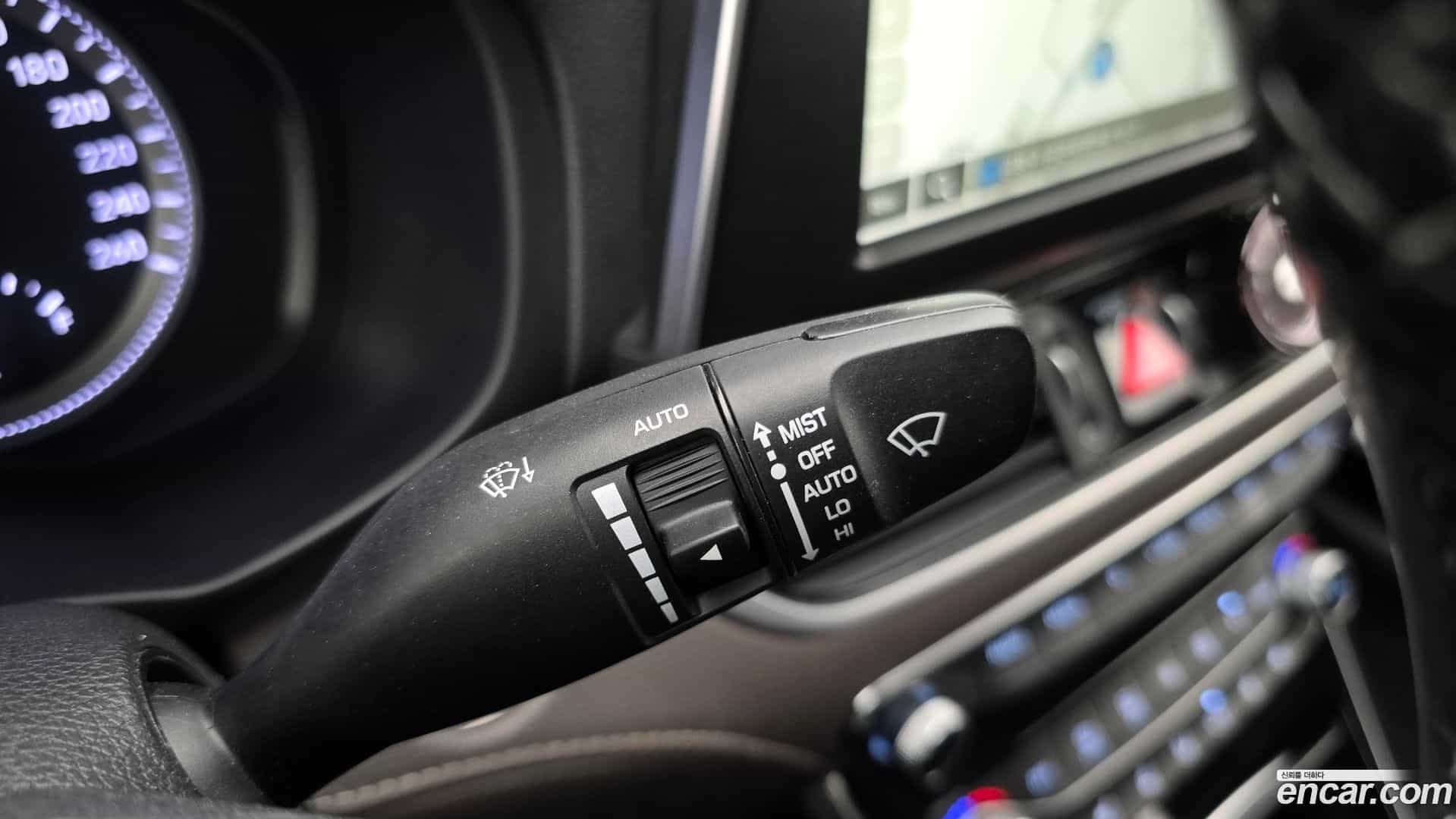 Grandeur Hyundai 2019.11-OPTION-022