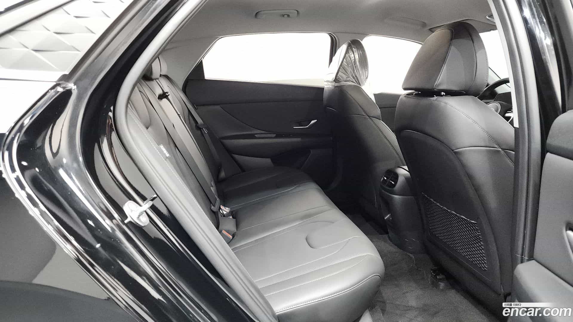 AVANTE Hyundai 2024.11-INNER-036