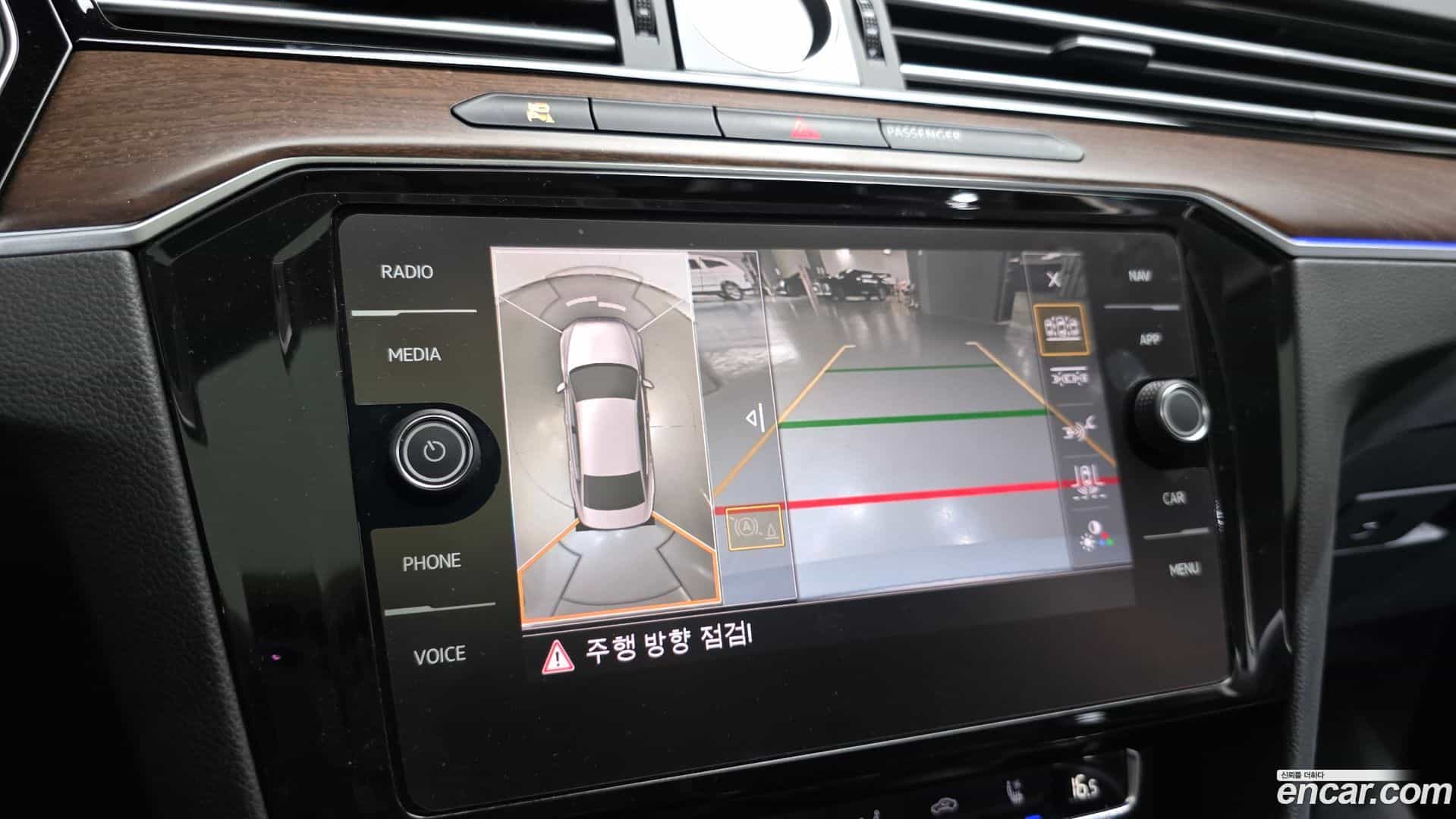 Passat Volkswagen 2018.2-OPTION-018