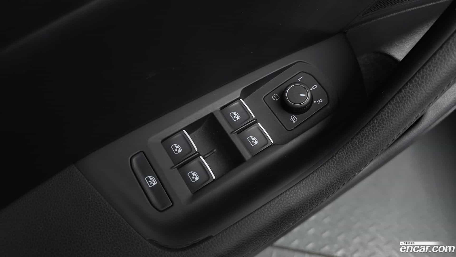 Passat Volkswagen 2018.2-OPTION-041
