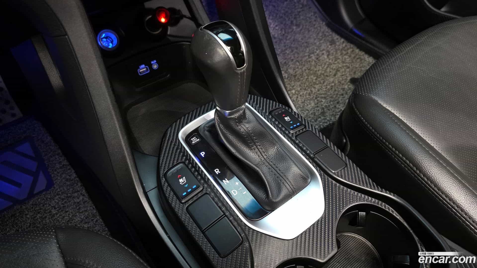 Santafe Hyundai 2016.1-INNER-009