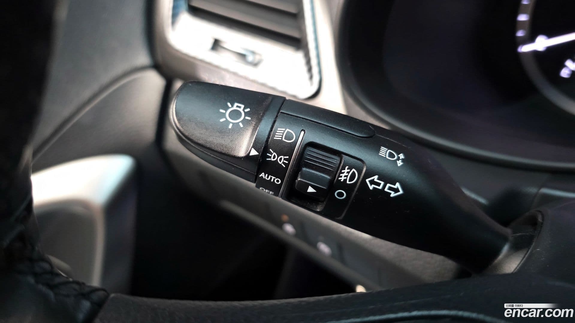Main__Slider__Photo:Santafe Hyundai 2016.1-15