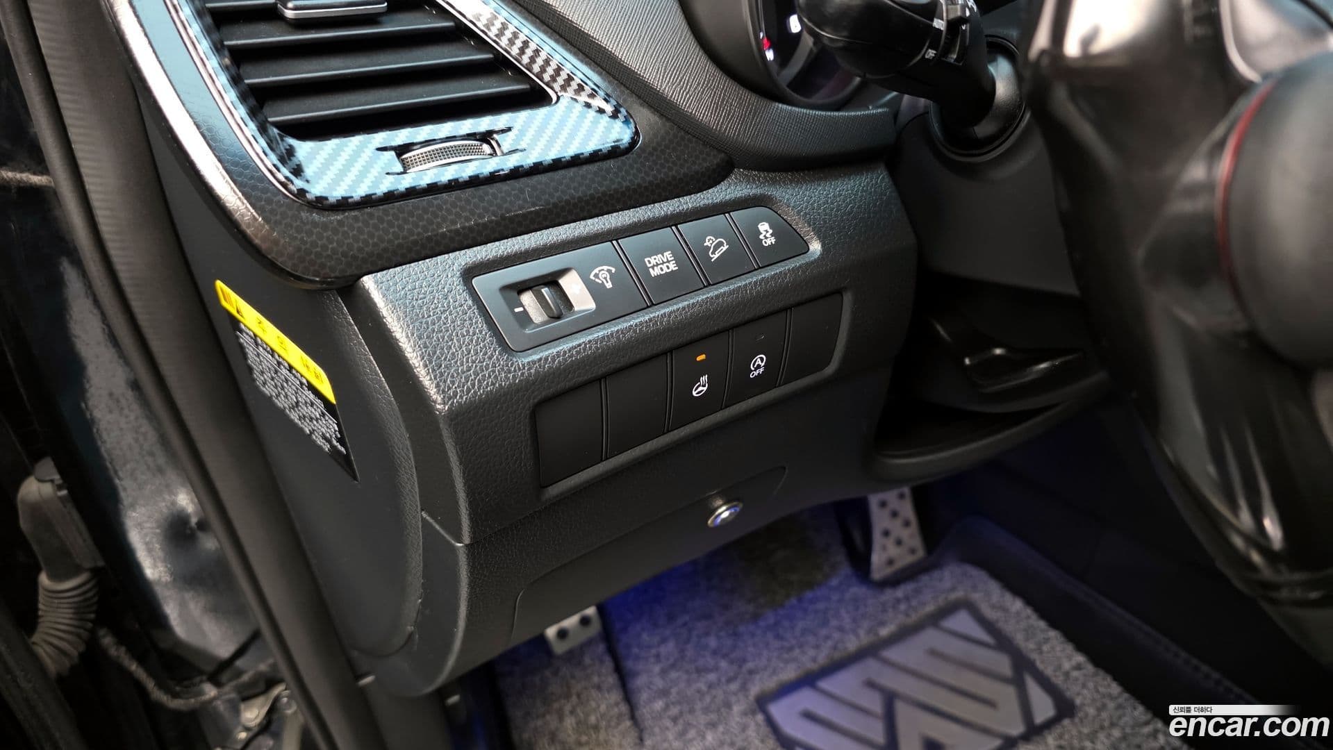 Main__Slider__Photo:Santafe Hyundai 2016.1-16