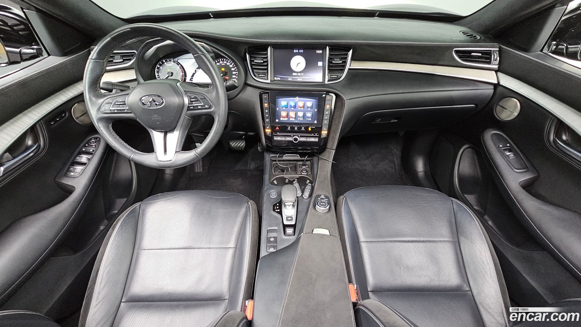 Main__Slider__Photo:QX50 Infiniti 2019.11-6