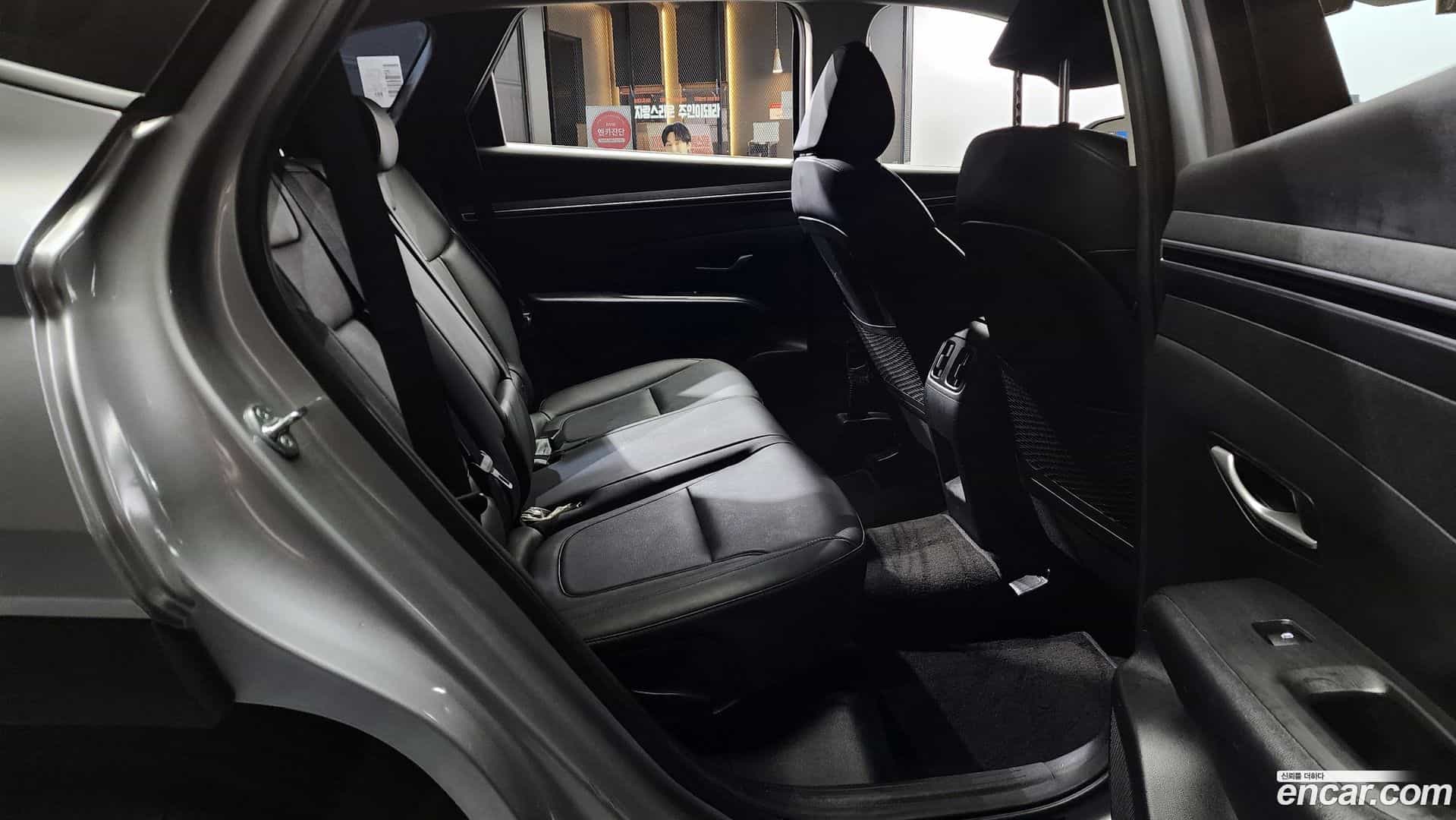 Tucson Hyundai 2023.7-OPTION-016