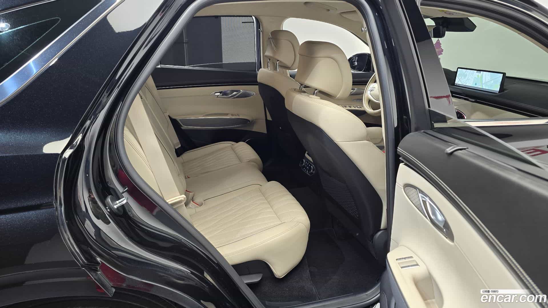 GV70 Genesis 2021.2-OPTION-015