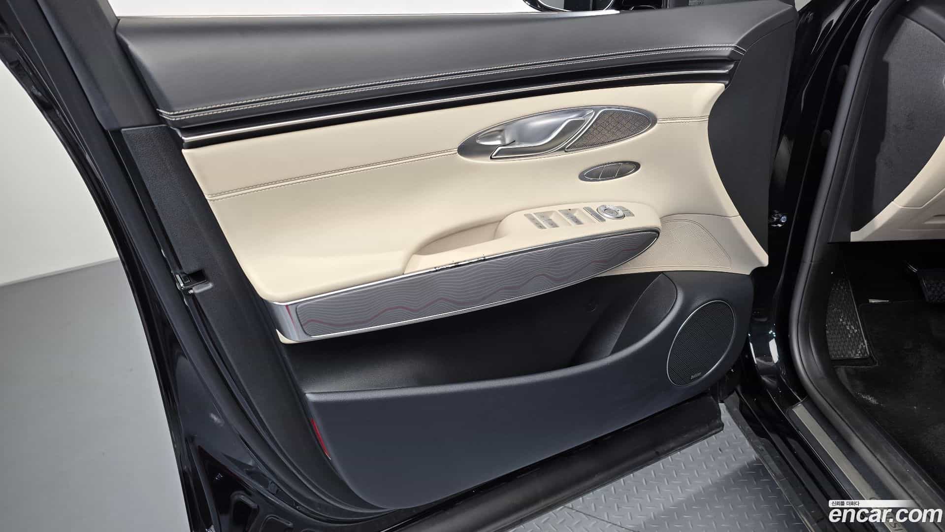 GV70 Genesis 2021.2-INNER-034