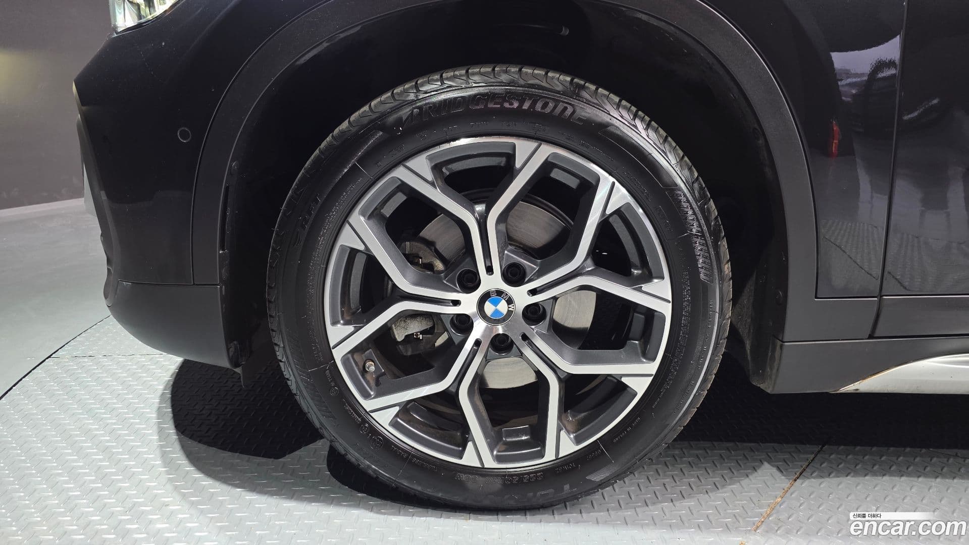 Main__Slider__Photo:X1 BMW 2021.3-4