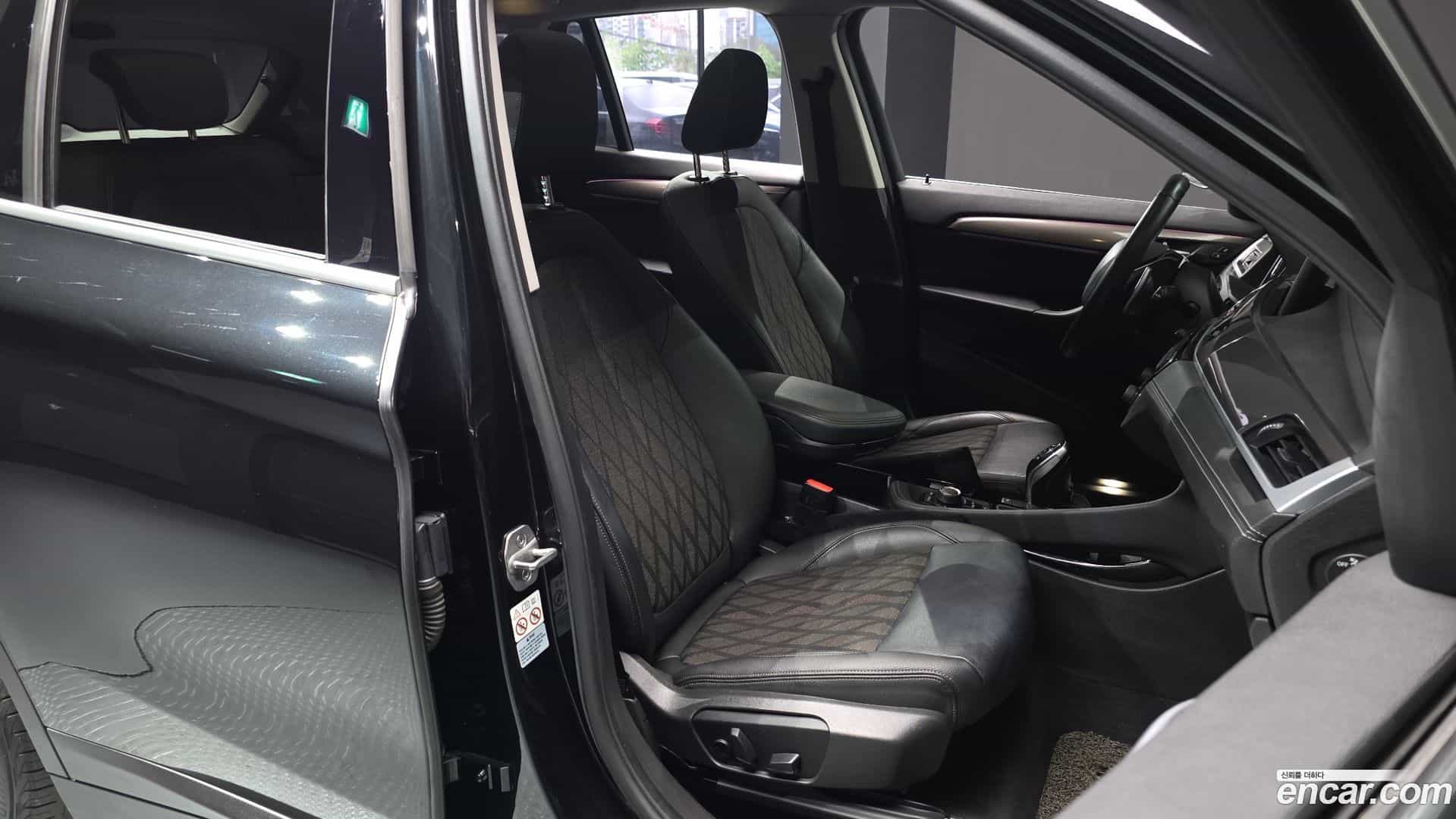 X1 BMW 2021.3-INNER-036