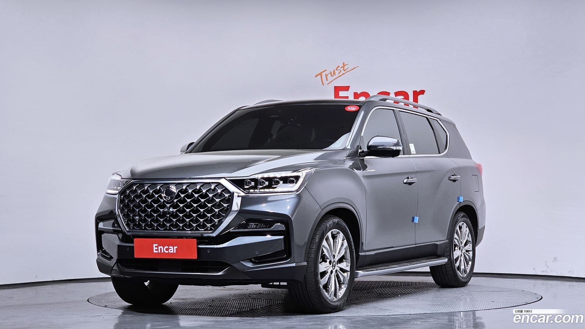 Main__Slider__Photo:Rexton KG Mobility 2023.7-0