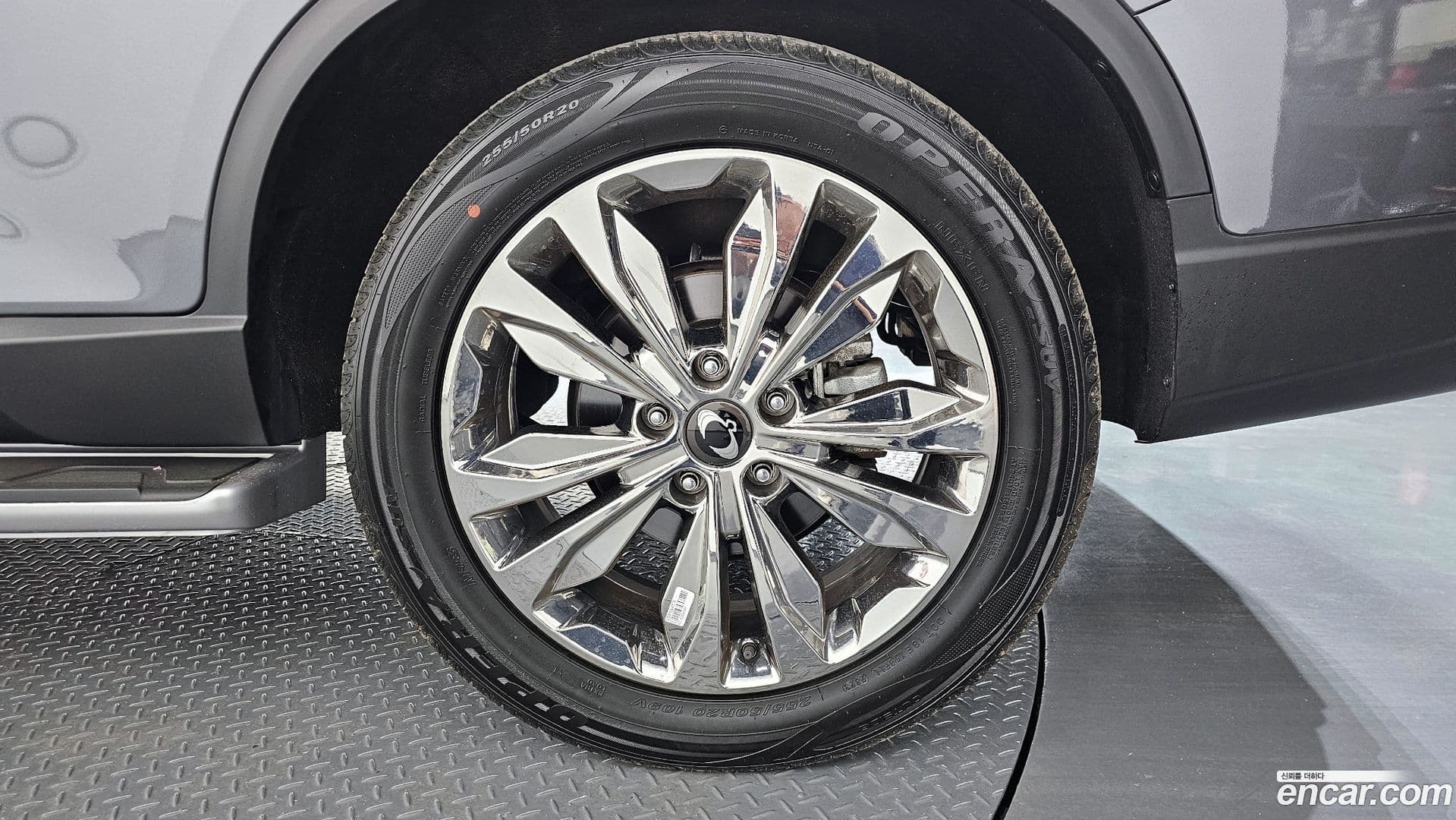 Main__Slider__Photo:Rexton KG Mobility 2023.7-20