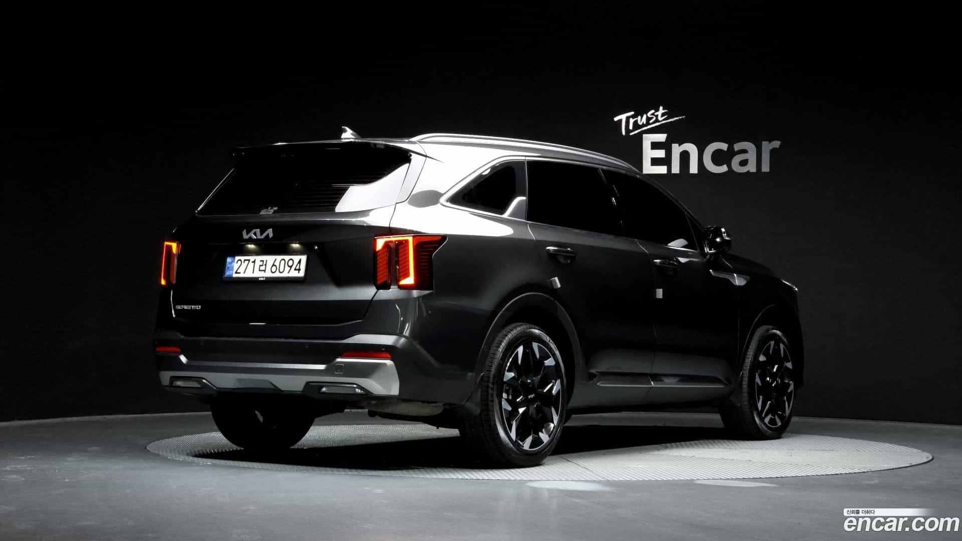Sorento Kia 2023.11-OUTER-002