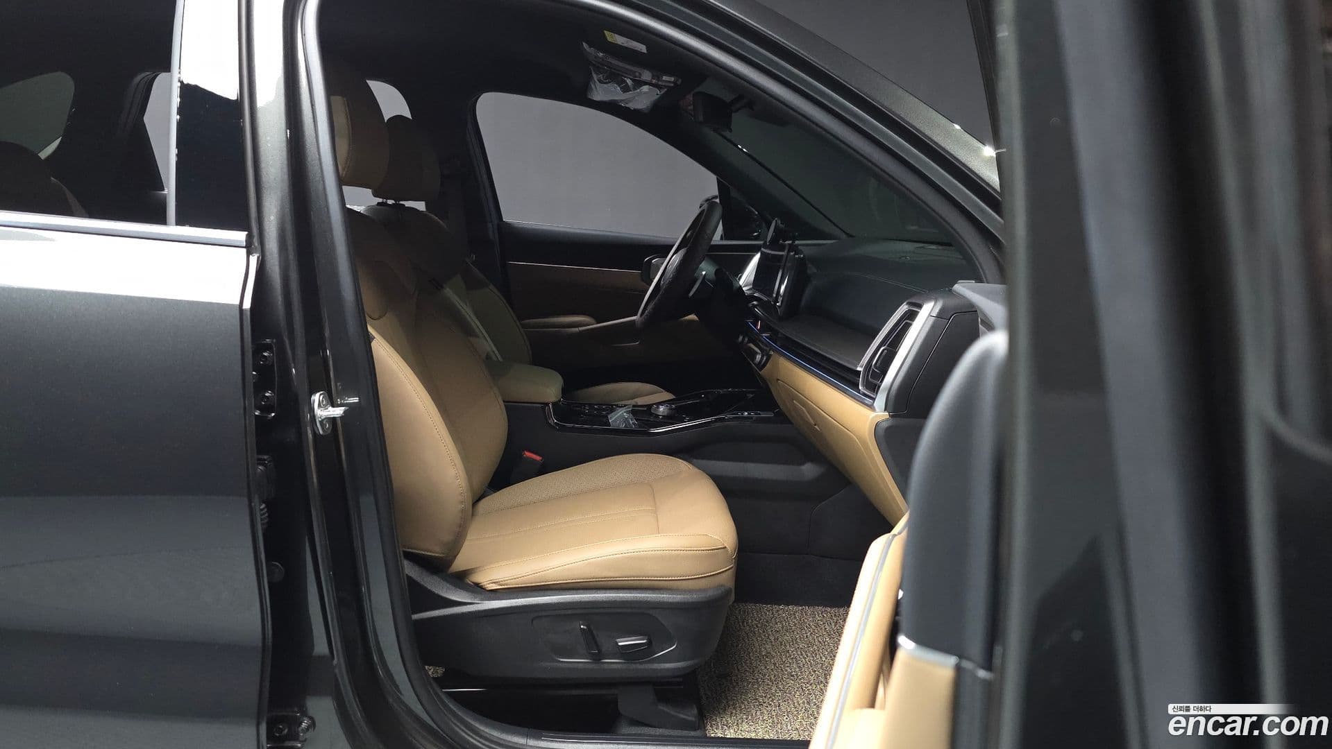 Main__Slider__Photo:Sorento Kia 2023.11-10