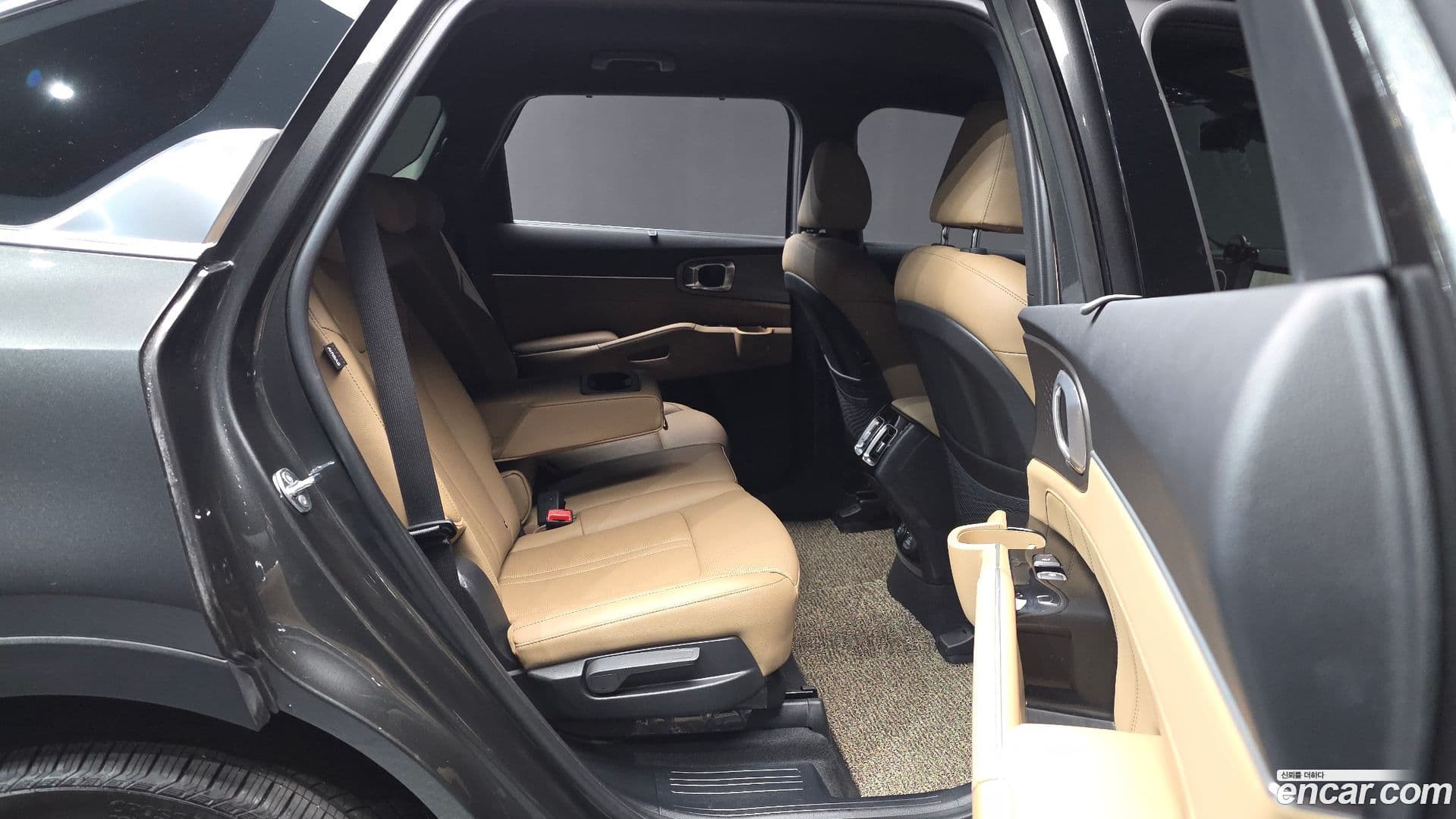 Main__Slider__Photo:Sorento Kia 2023.11-11