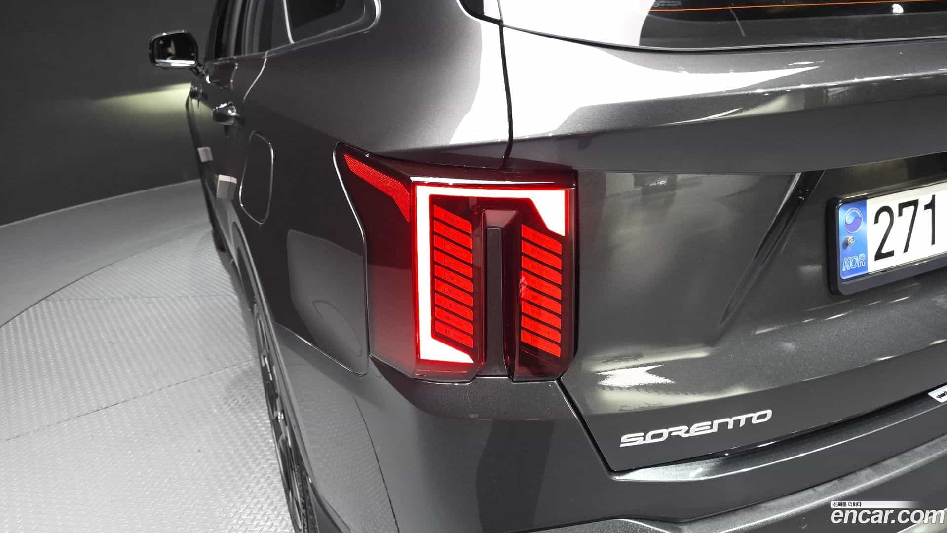 Sorento Kia 2023.11-OUTER-033