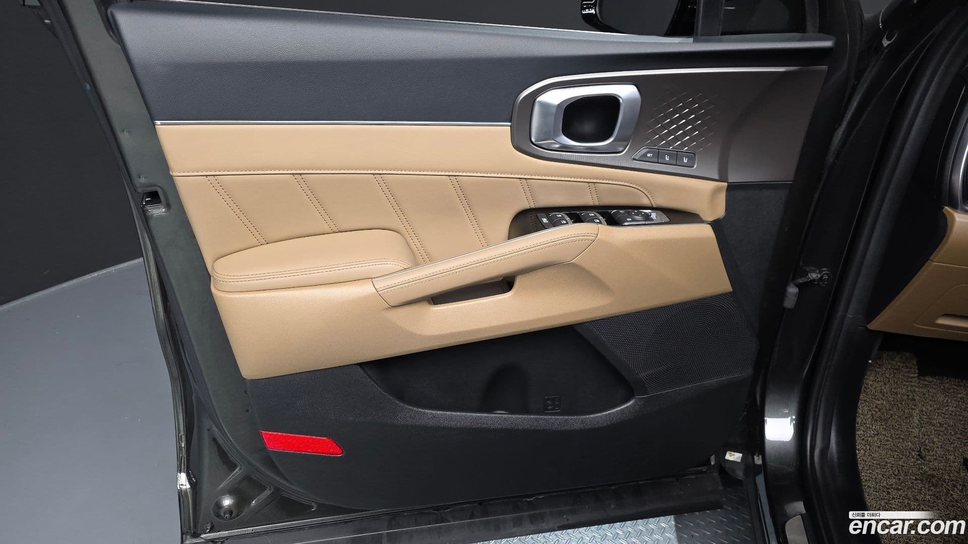 Main__Slider__Photo:Sorento Kia 2023.11-23