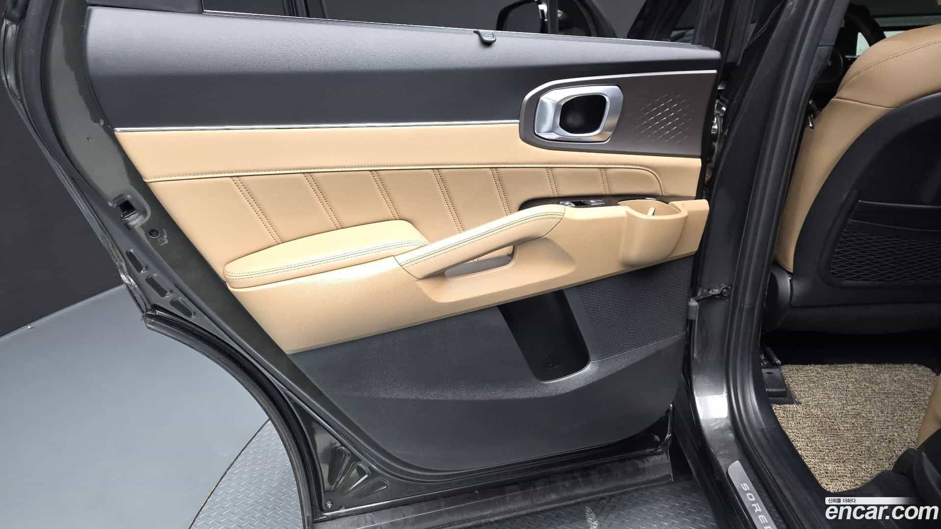 Sorento Kia 2023.11-INNER-035