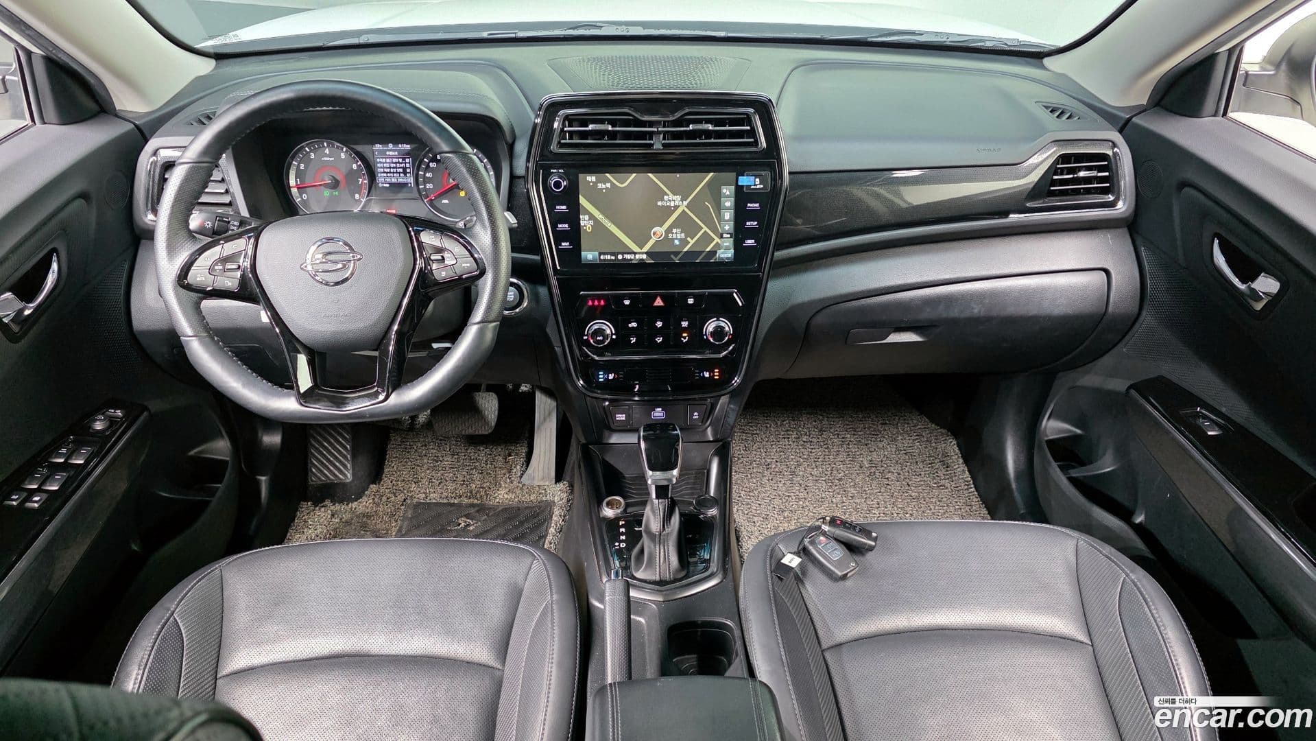 Main__Slider__Photo:TIBOLI KG Mobility 2021.10-6