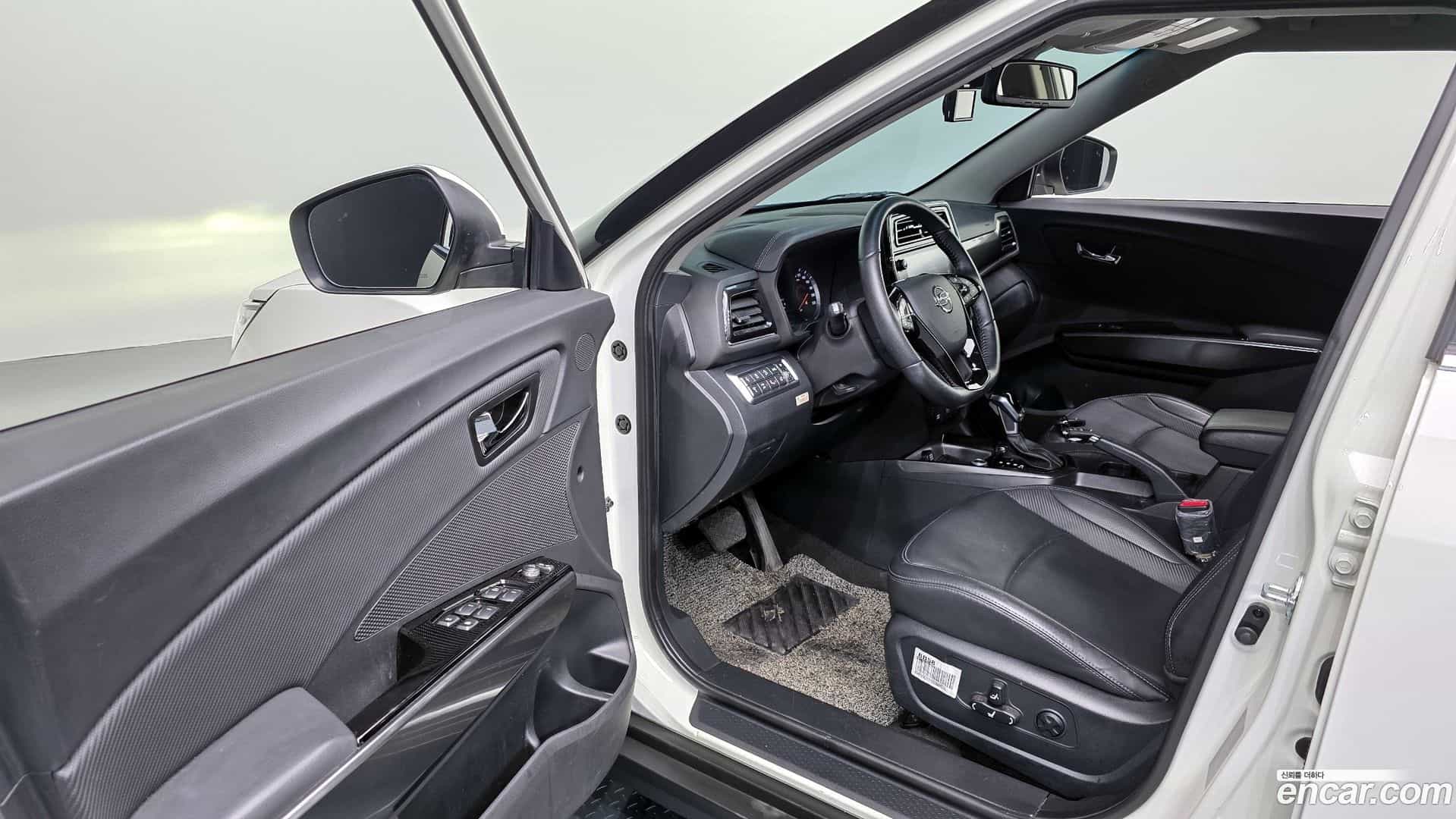 TIBOLI KG Mobility 2021.10-INNER-010