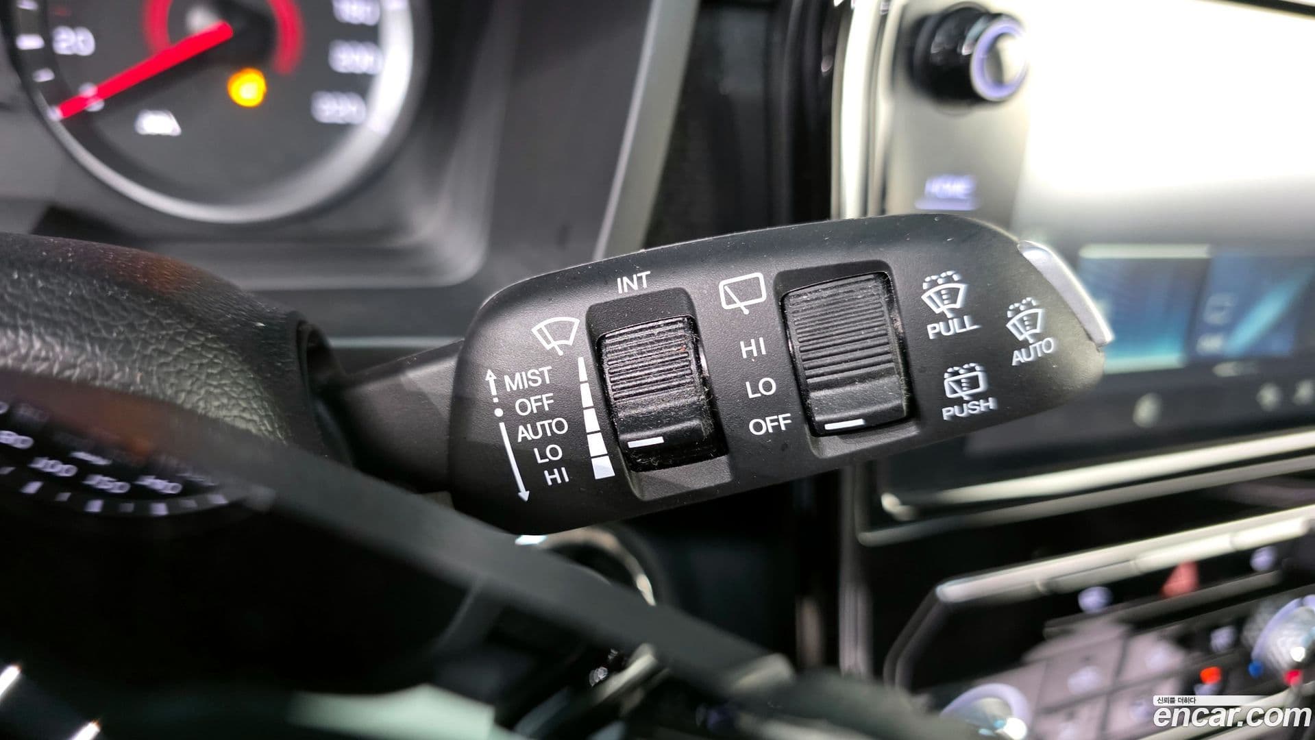 Main__Slider__Photo:TIBOLI KG Mobility 2021.10-16