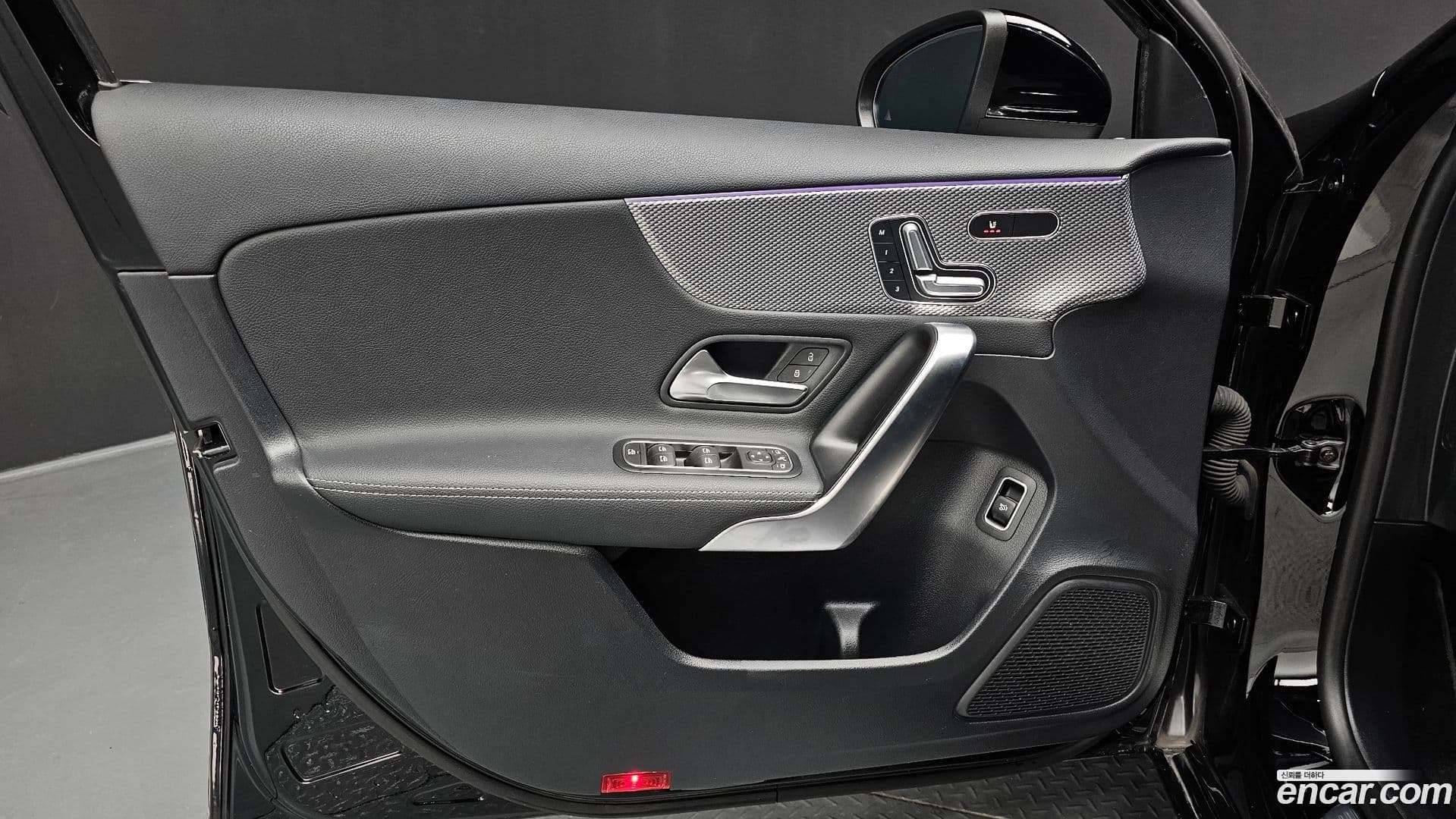 Main__Slider__Photo:A-Class Mercedes-Benz 2021.3-23