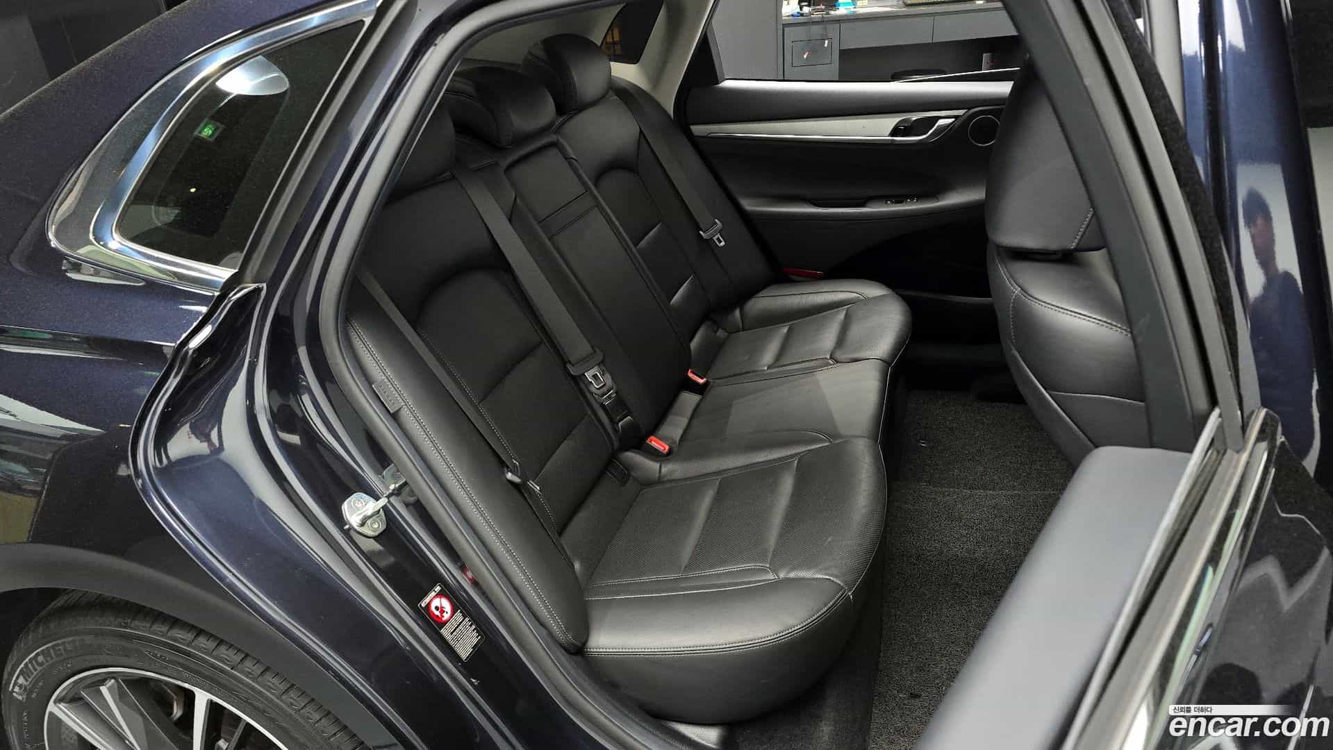 Grandeur Hyundai 2021.3-OPTION-016